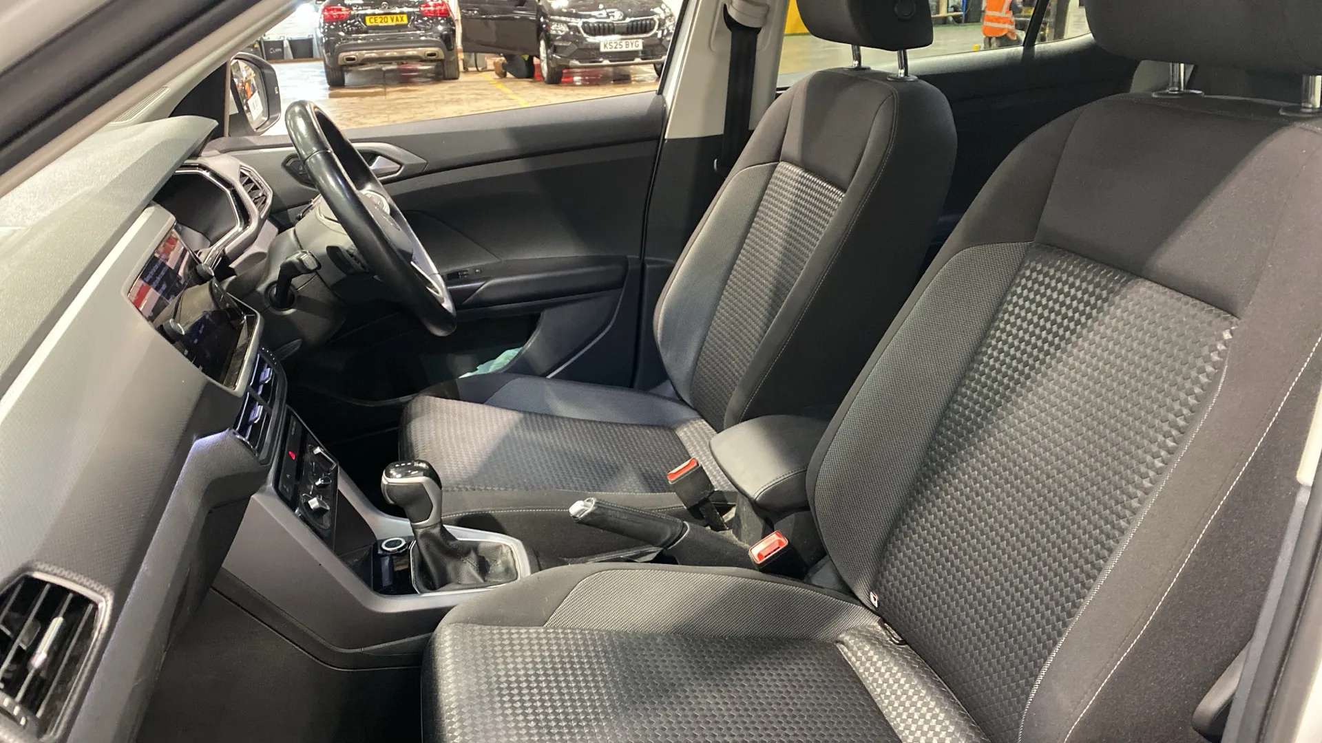 2021 VOLKSWAGEN T-CROSS 2021 VOLKSWAGEN T-CROSS