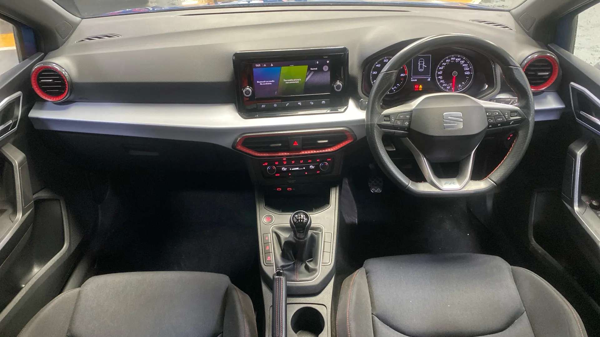 A 2023 SEAT IBIZA 1.0 TSI 110 FR Edition A 2023 SEAT IBIZA 1.0 TSI 110 FR Edition