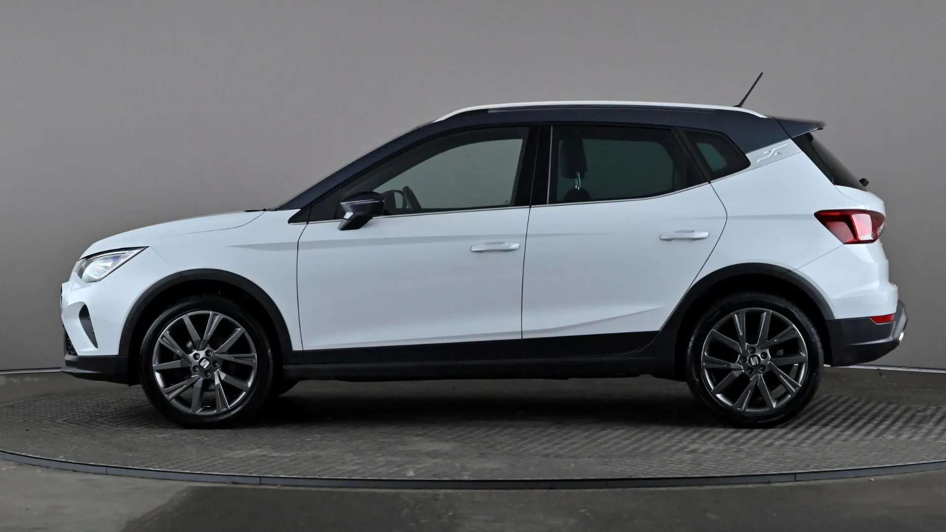 A 2023 SEAT ARONA 1.0 TSI 110 FR Edition A 2023 SEAT ARONA 1.0 TSI 110 FR Edition