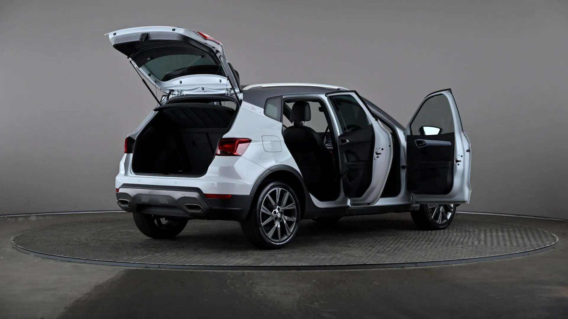 2023 SEAT ARONA 2023 SEAT ARONA