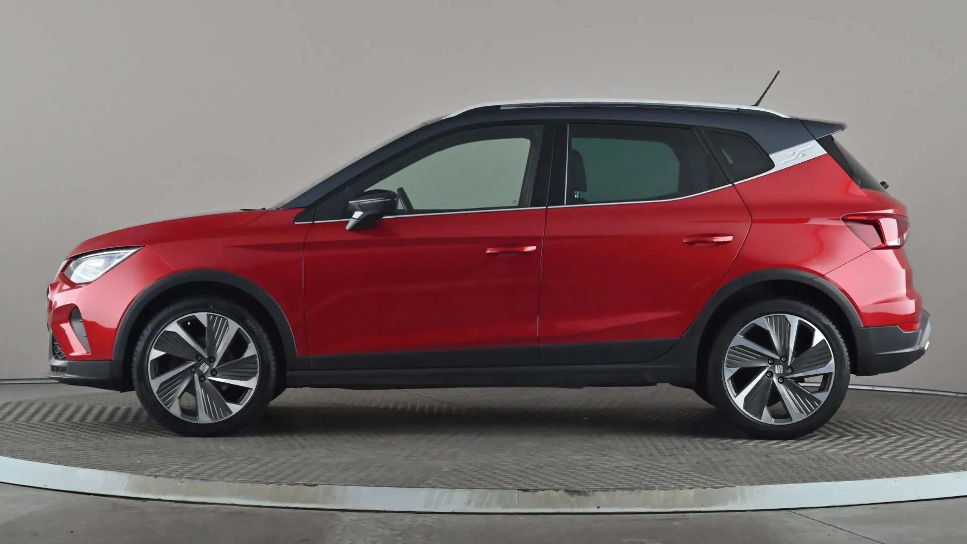 A 2023 SEAT ARONA 1.0 TSI 110 FR Edition A 2023 SEAT ARONA 1.0 TSI 110 FR Edition