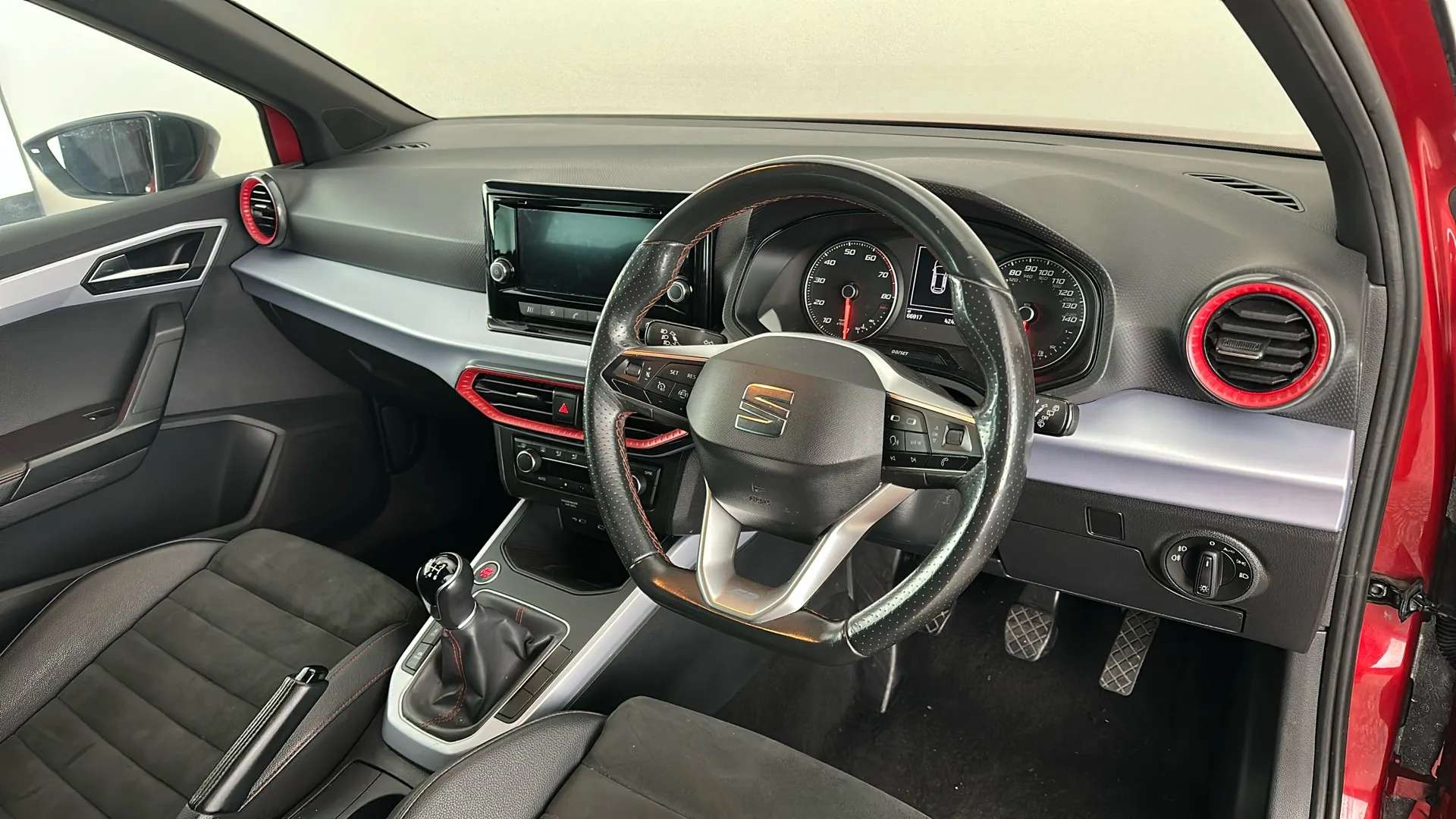 2023 SEAT ARONA 2023 SEAT ARONA