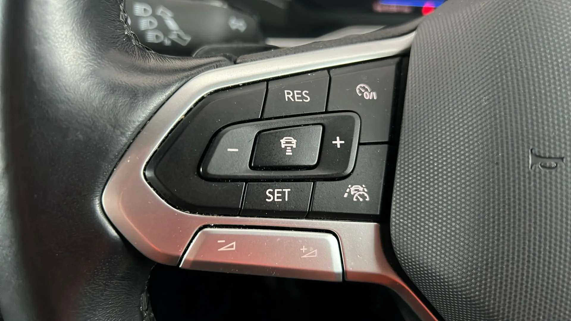 2023 VOLKSWAGEN TAIGO 2023 VOLKSWAGEN TAIGO