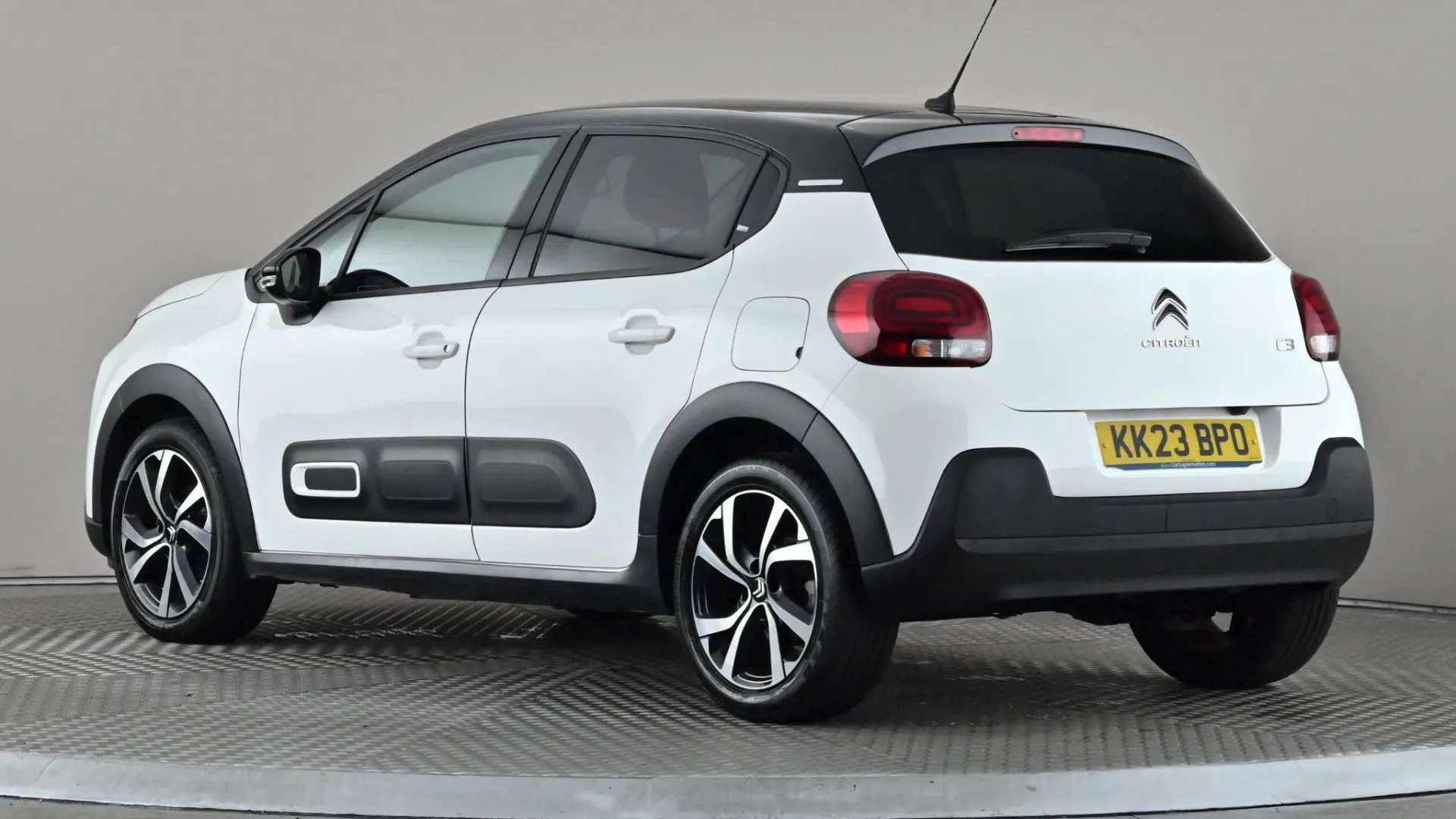 A 2023 CITROEN C3 1.2 PureTech 110 Shine Plus A 2023 CITROEN C3 1.2 PureTech 110 Shine Plus