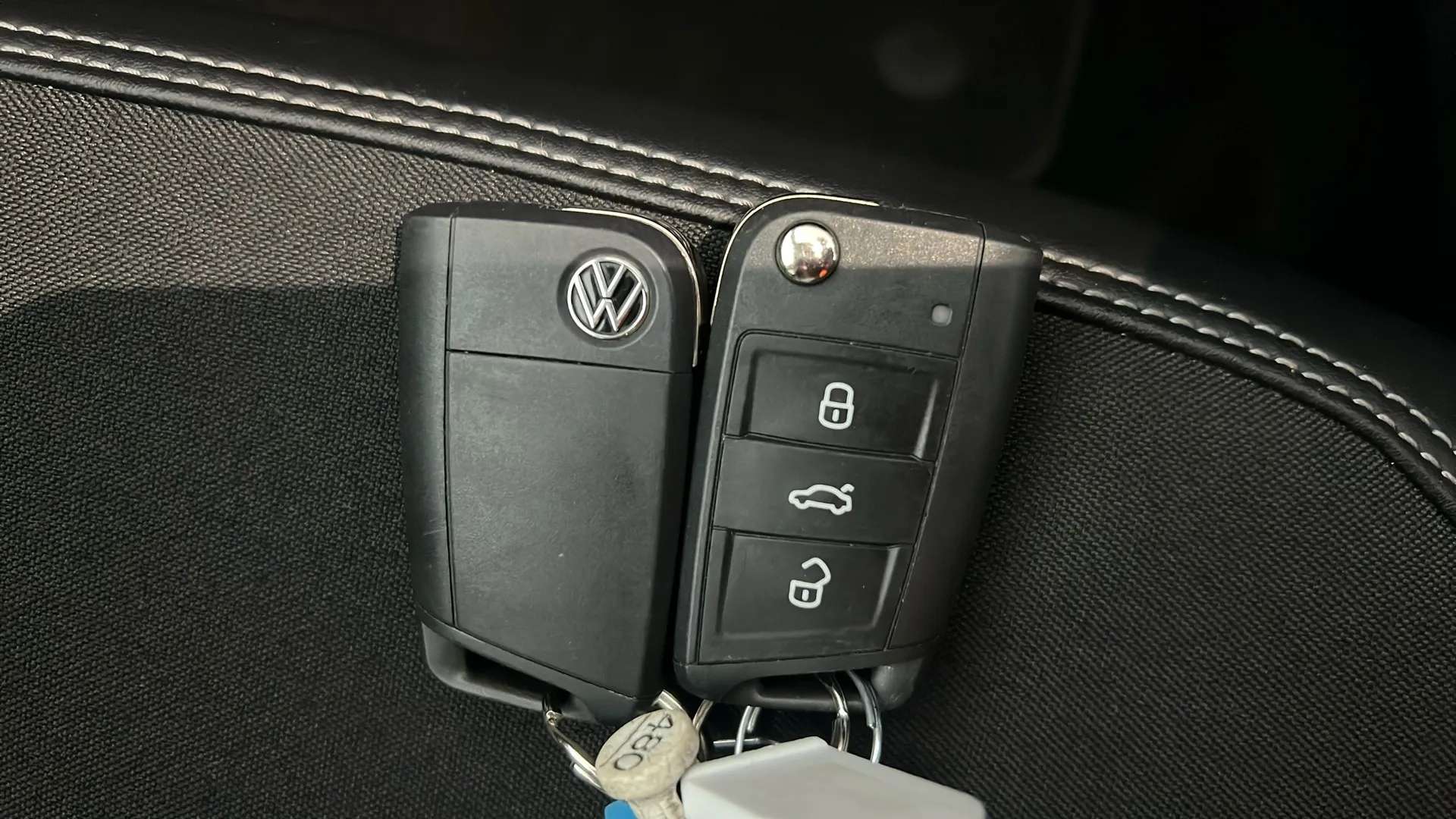 2023 VOLKSWAGEN TAIGO 2023 VOLKSWAGEN TAIGO