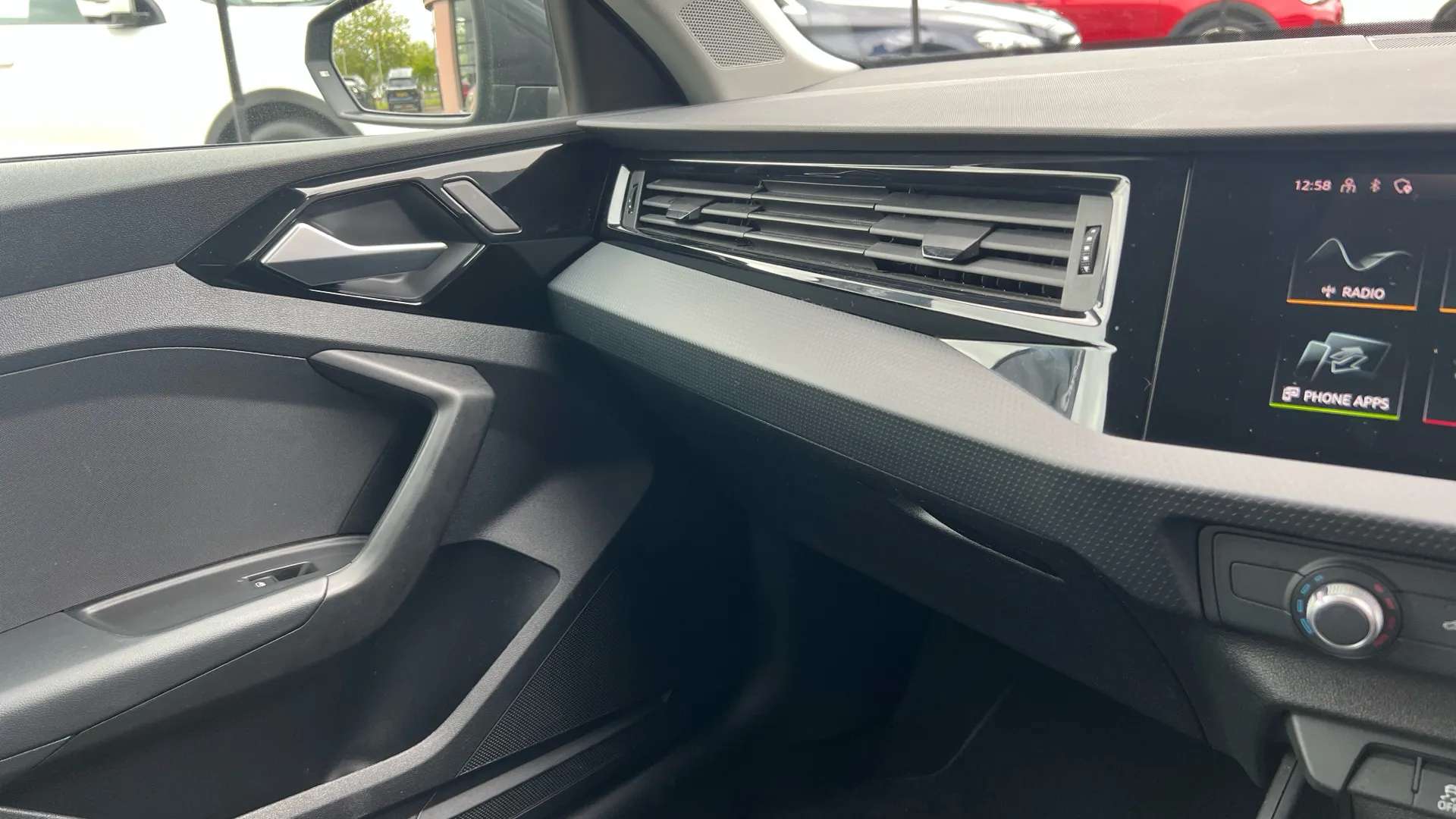 2022 AUDI A1 2022 AUDI A1