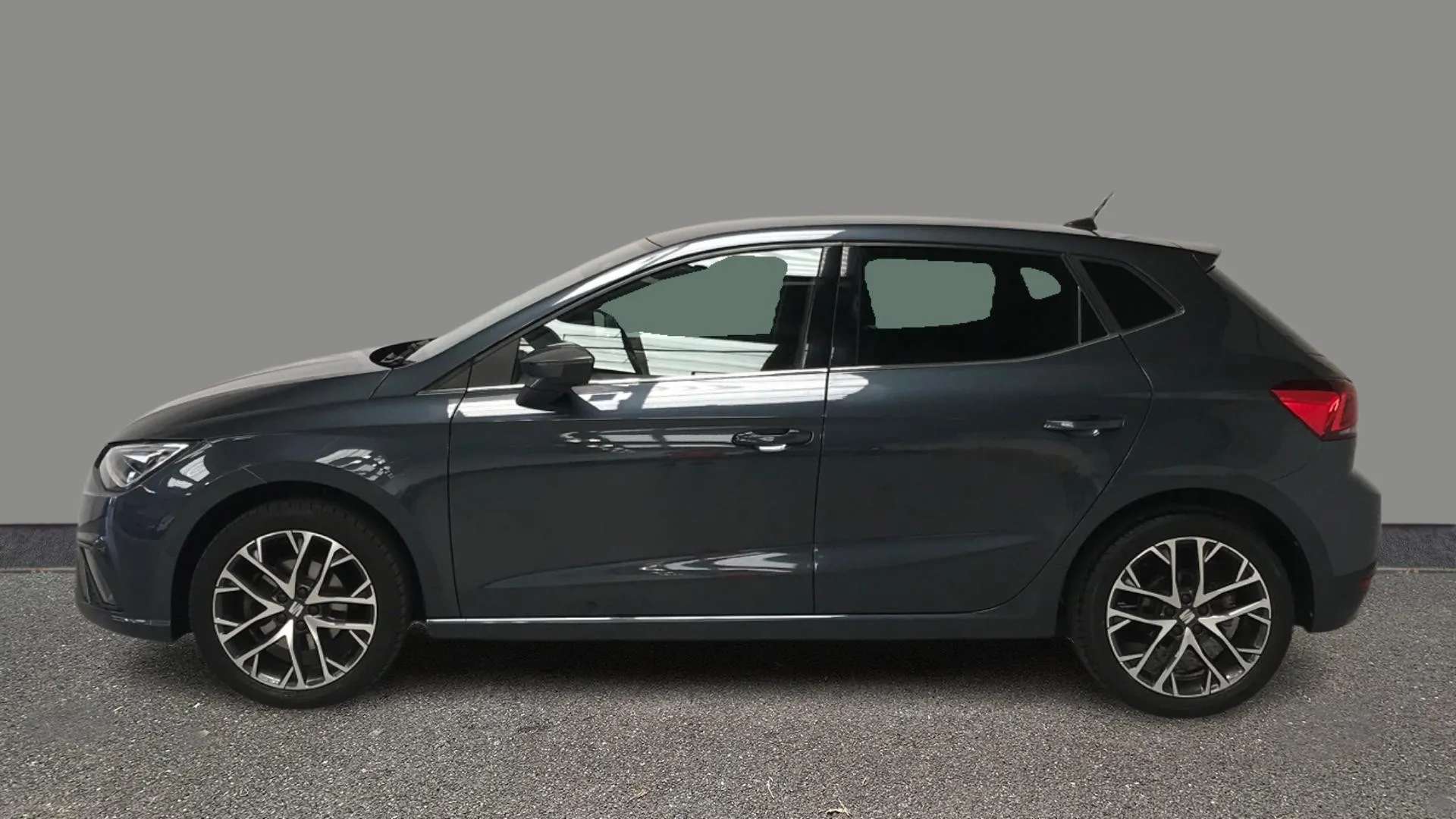A 2022 SEAT IBIZA 1.0 TSI 110 Xcellence A 2022 SEAT IBIZA 1.0 TSI 110 Xcellence