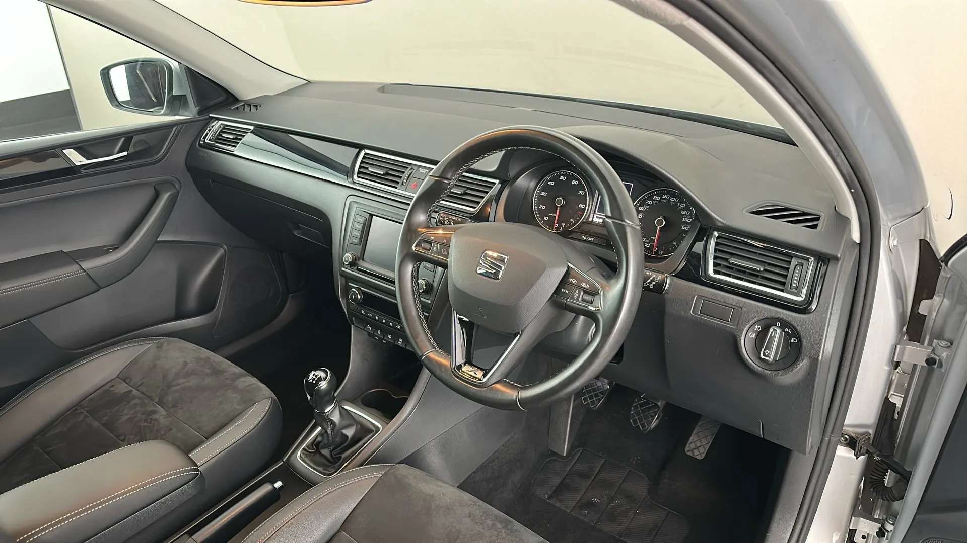 2018 SEAT TOLEDO 2018 SEAT TOLEDO