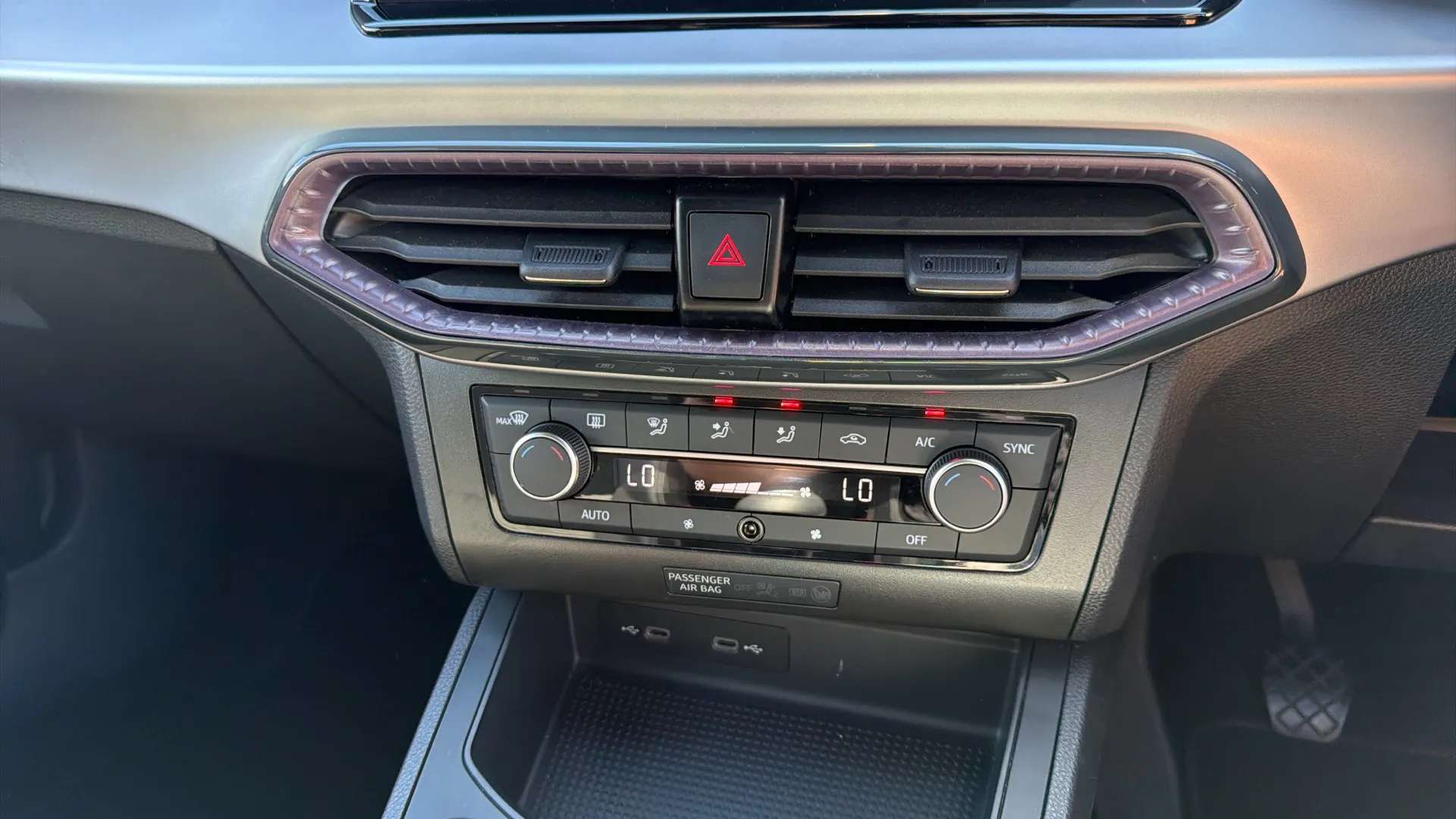 2024 SEAT IBIZA 2024 SEAT IBIZA