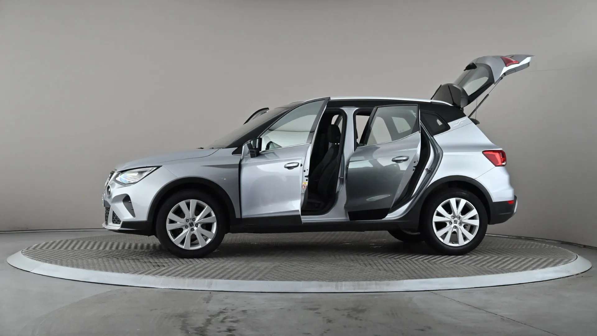 2023 SEAT ARONA 2023 SEAT ARONA