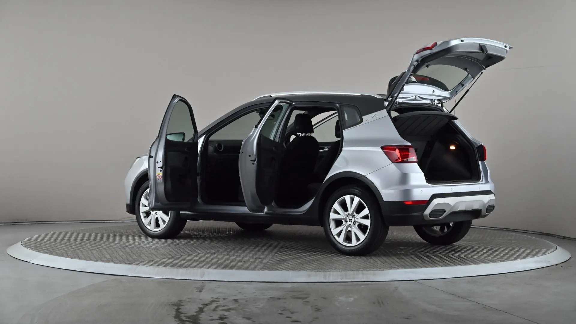 2023 SEAT ARONA 2023 SEAT ARONA