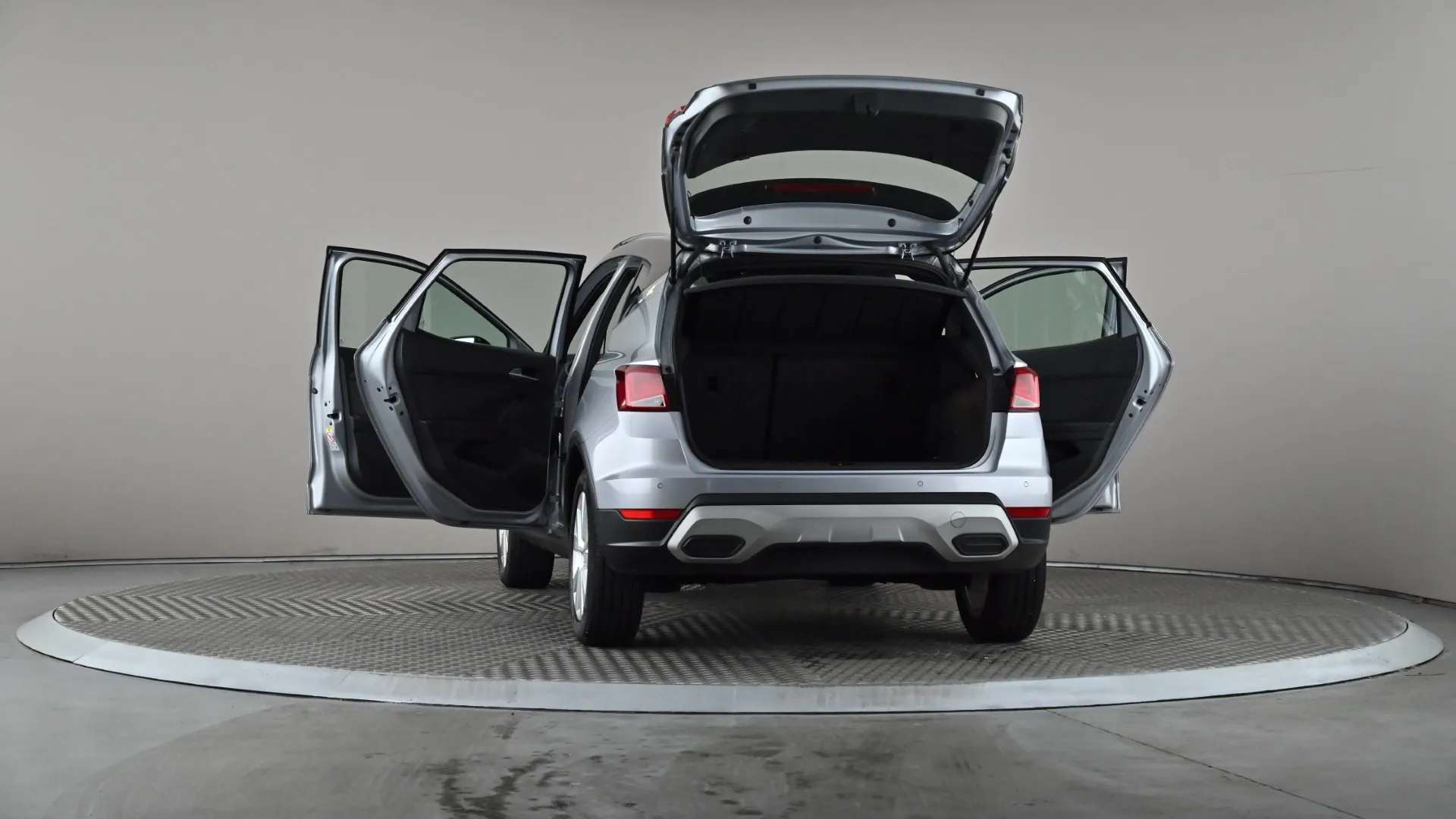 2023 SEAT ARONA 2023 SEAT ARONA
