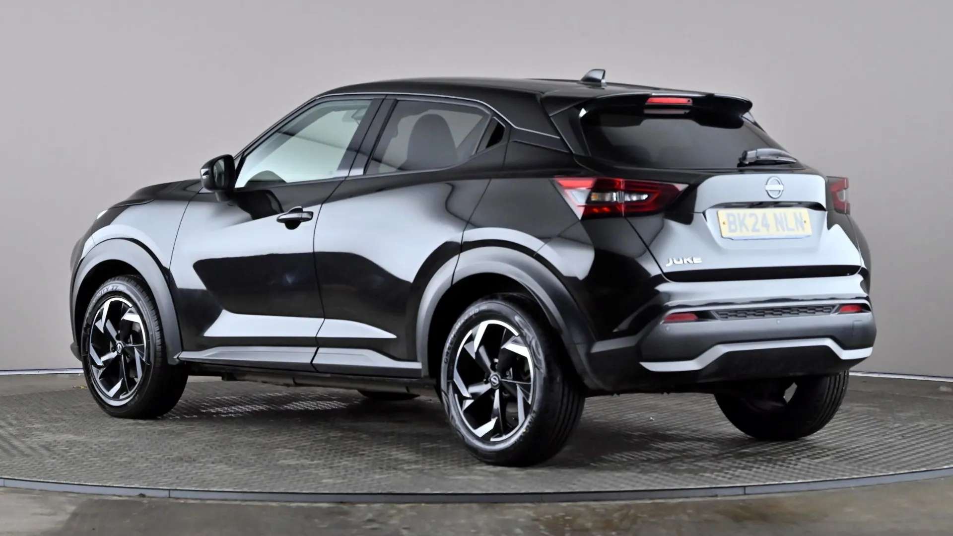 A 2024 NISSAN JUKE 1.0 DiG-T 114 N-Connecta A 2024 NISSAN JUKE 1.0 DiG-T 114 N-Connecta