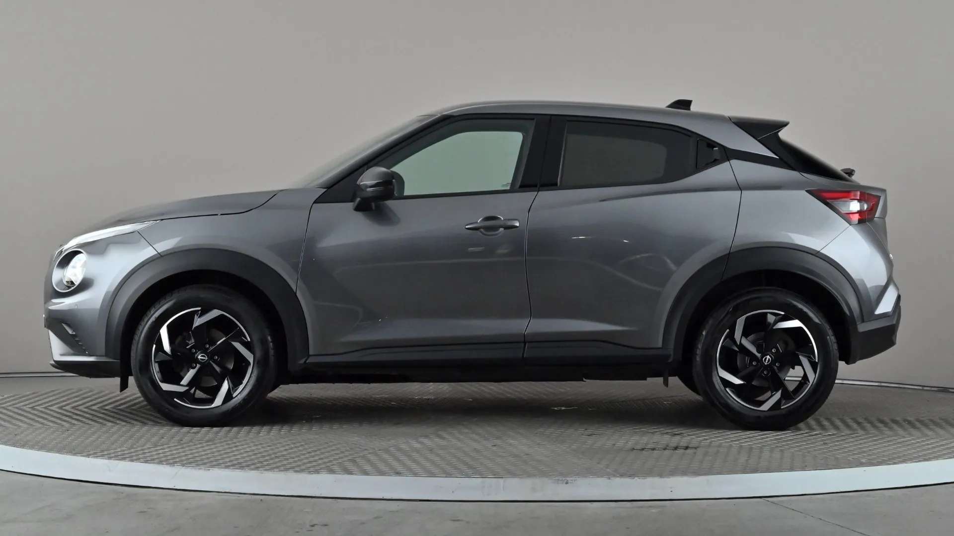 A 2024 NISSAN JUKE 1.0 DiG-T 114 N-Connecta A 2024 NISSAN JUKE 1.0 DiG-T 114 N-Connecta