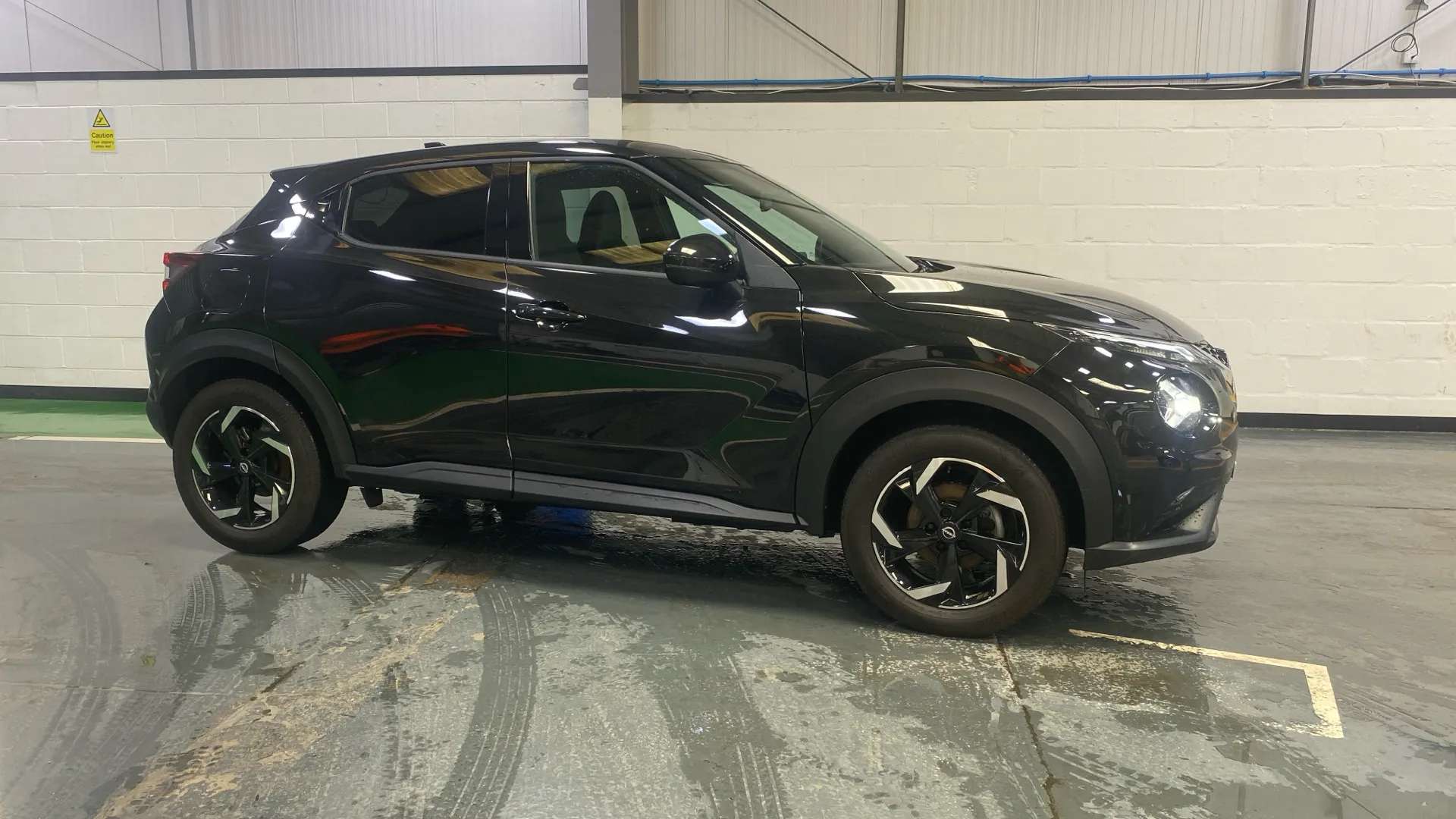 A 2023 NISSAN JUKE 1.0 DiG-T 114 N-Connecta A 2023 NISSAN JUKE 1.0 DiG-T 114 N-Connecta