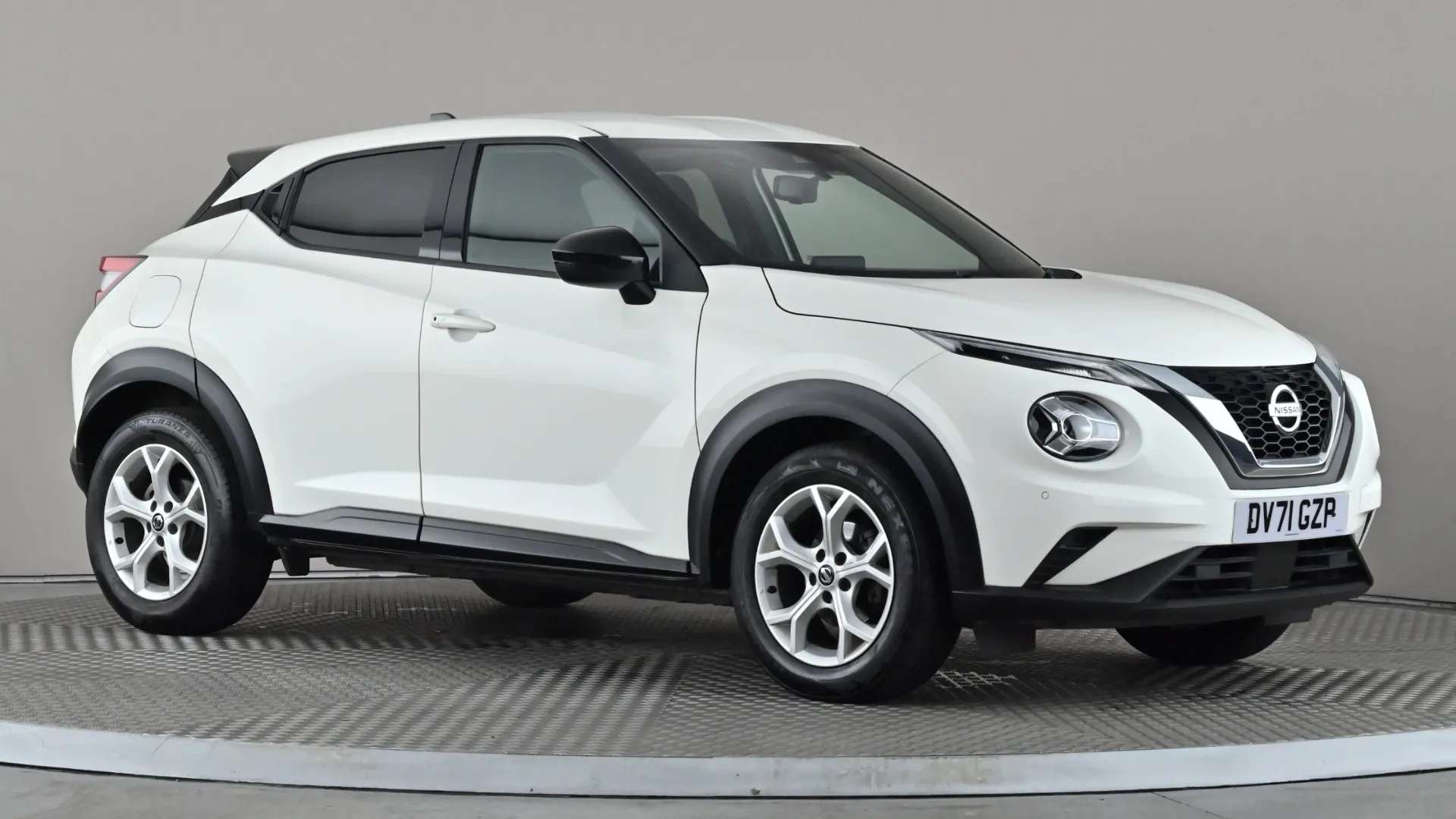 A 2021 NISSAN JUKE 1.0 DiG-T 114 N-Connecta A 2021 NISSAN JUKE 1.0 DiG-T 114 N-Connecta