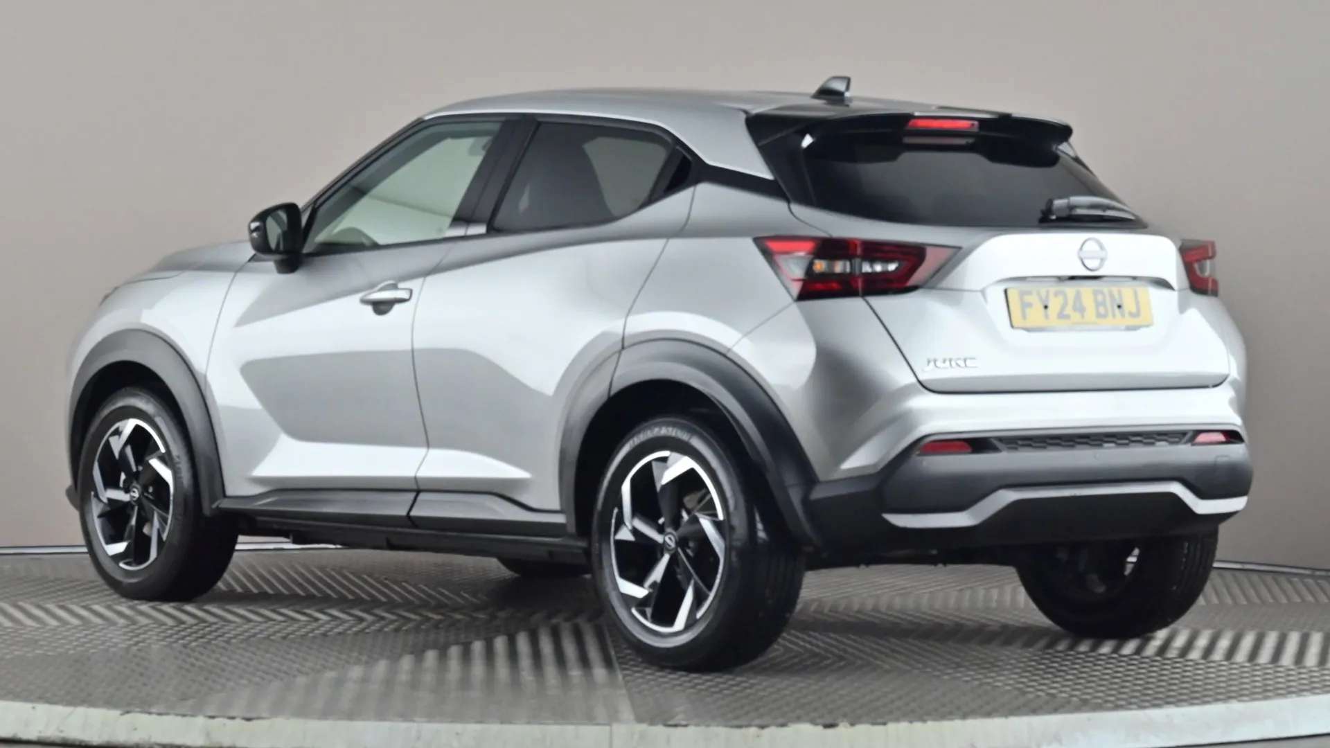 A 2024 NISSAN JUKE 1.0 DiG-T 114 N-Connecta A 2024 NISSAN JUKE 1.0 DiG-T 114 N-Connecta