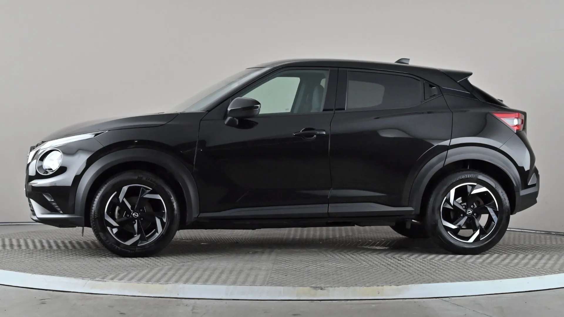 A 2024 NISSAN JUKE 1.0 DiG-T 114 N-Connecta A 2024 NISSAN JUKE 1.0 DiG-T 114 N-Connecta