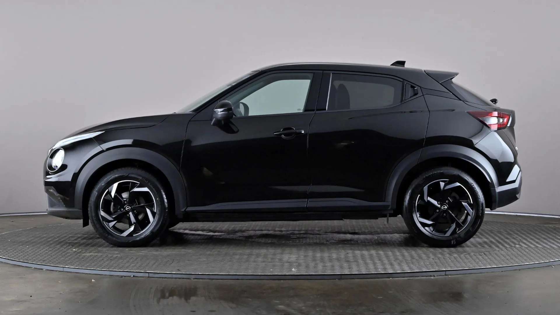 A 2024 NISSAN JUKE 1.0 DiG-T 114 N-Connecta A 2024 NISSAN JUKE 1.0 DiG-T 114 N-Connecta