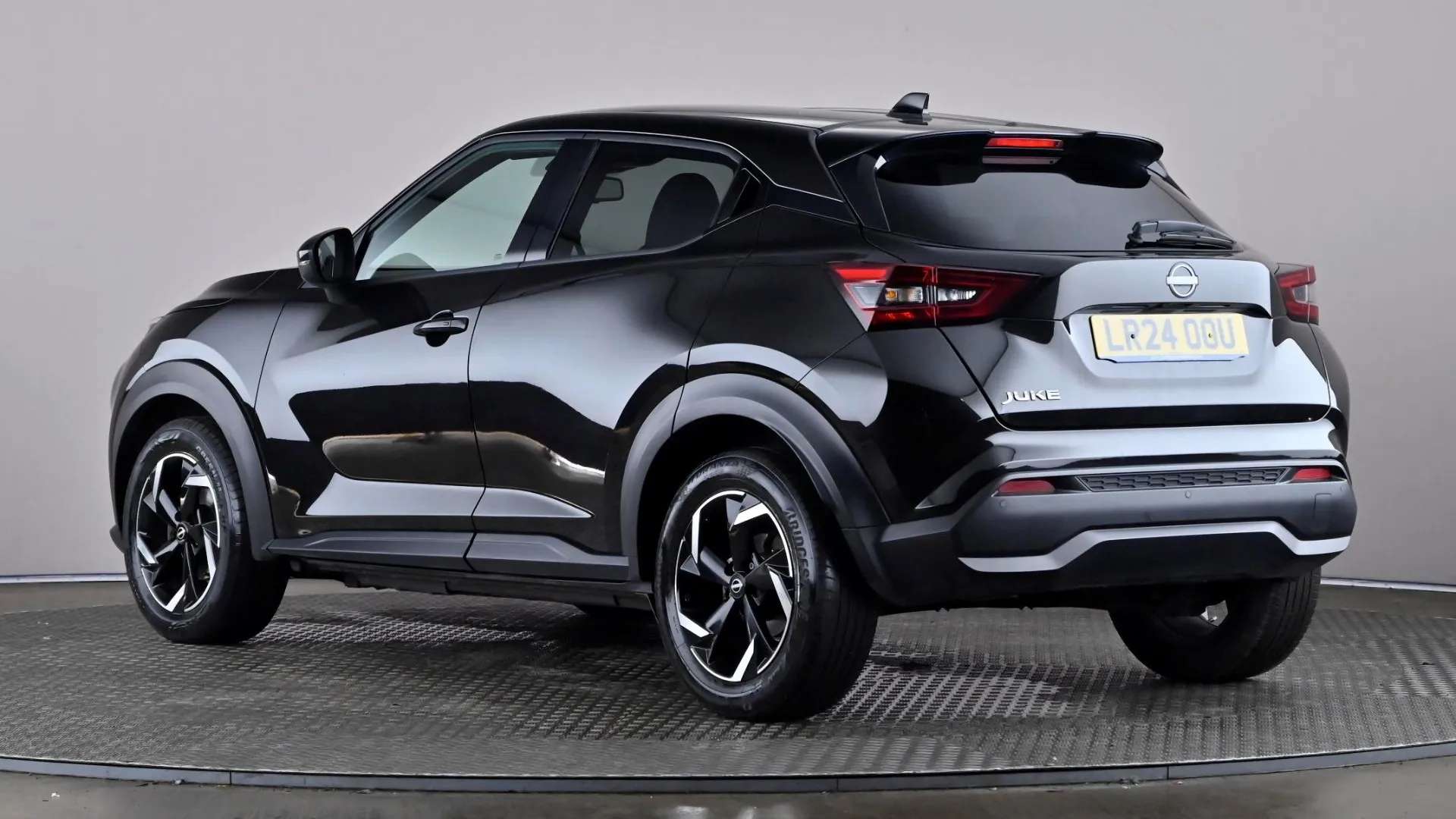 A 2024 NISSAN JUKE 1.0 DiG-T 114 N-Connecta A 2024 NISSAN JUKE 1.0 DiG-T 114 N-Connecta