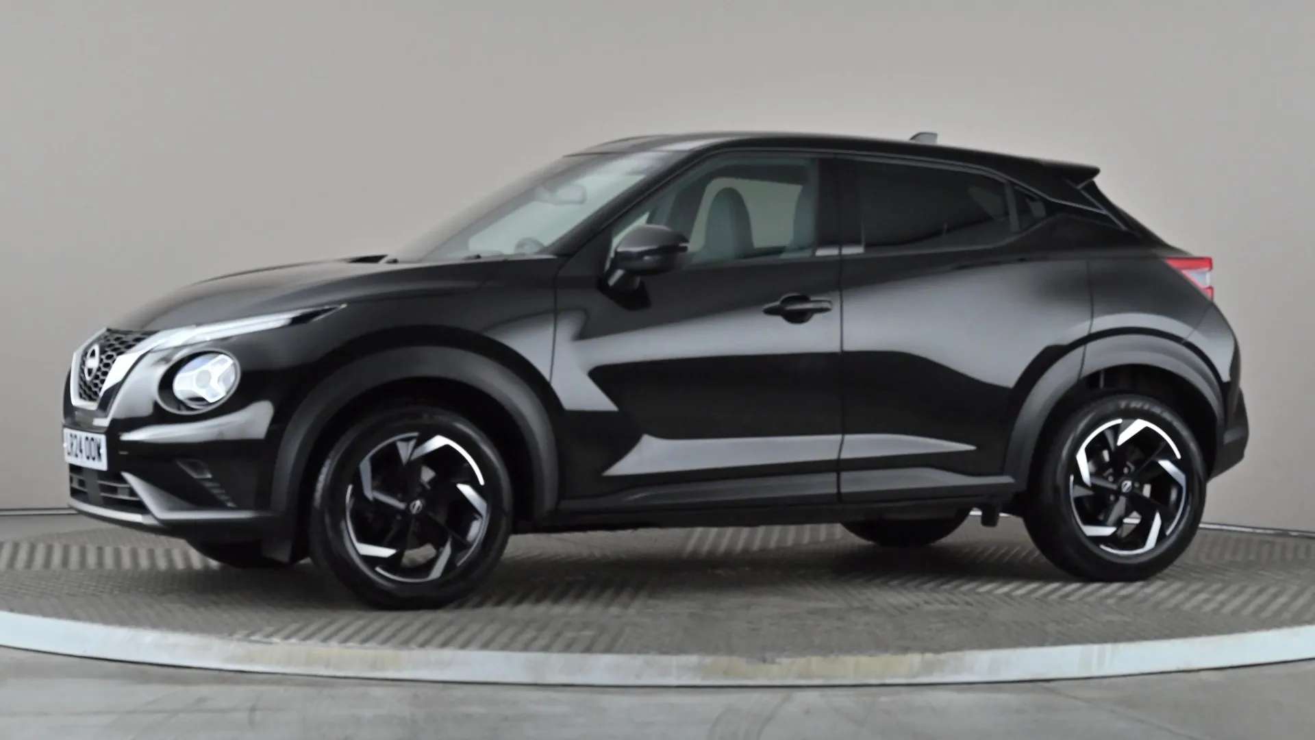 A 2024 NISSAN JUKE 1.0 DiG-T 114 N-Connecta A 2024 NISSAN JUKE 1.0 DiG-T 114 N-Connecta
