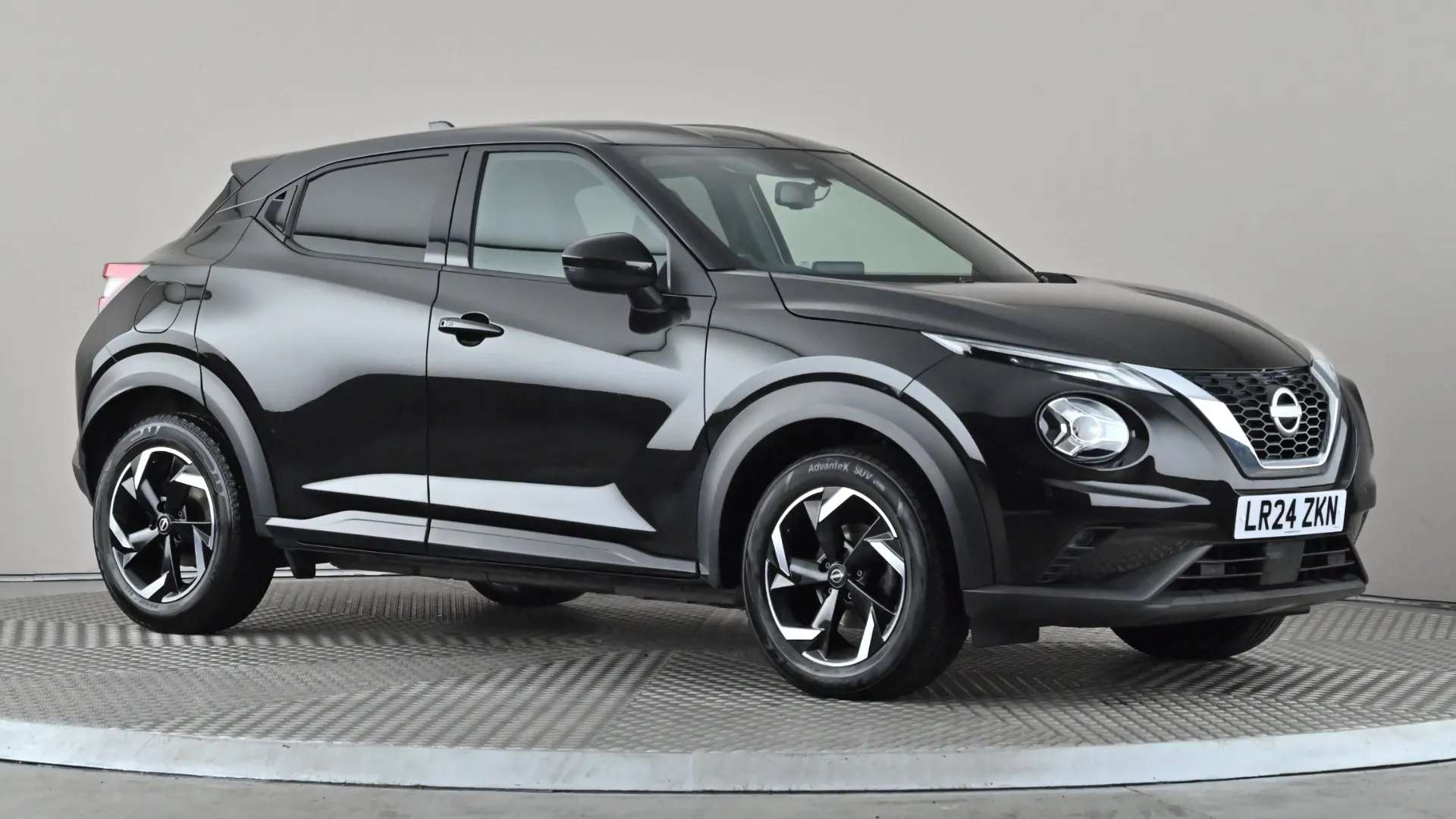A 2024 NISSAN JUKE 1.0 DiG-T 114 N-Connecta A 2024 NISSAN JUKE 1.0 DiG-T 114 N-Connecta