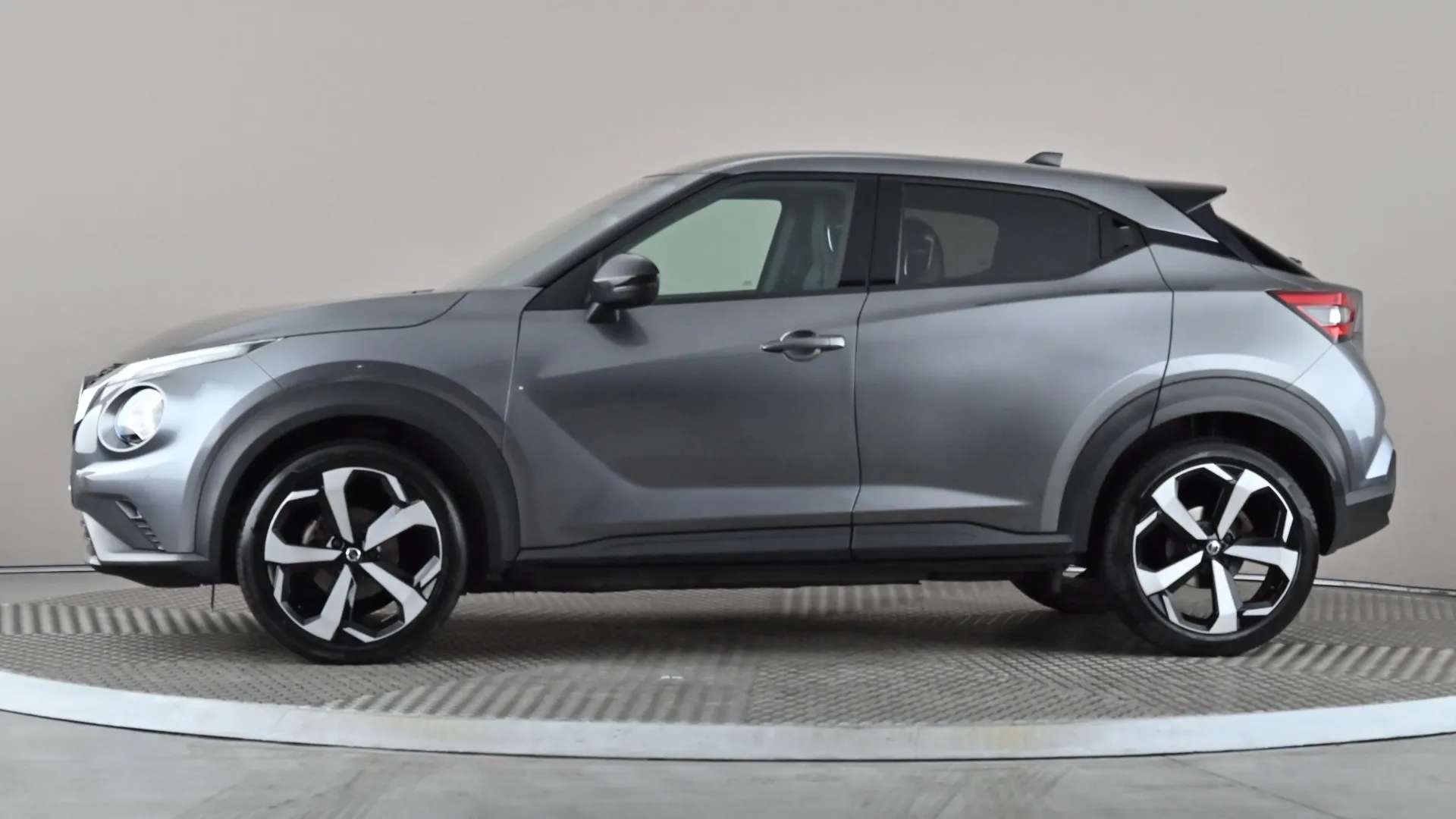 A 2021 NISSAN JUKE 1.0 DiG-T 114 Tekna DCT A 2021 NISSAN JUKE 1.0 DiG-T 114 Tekna DCT