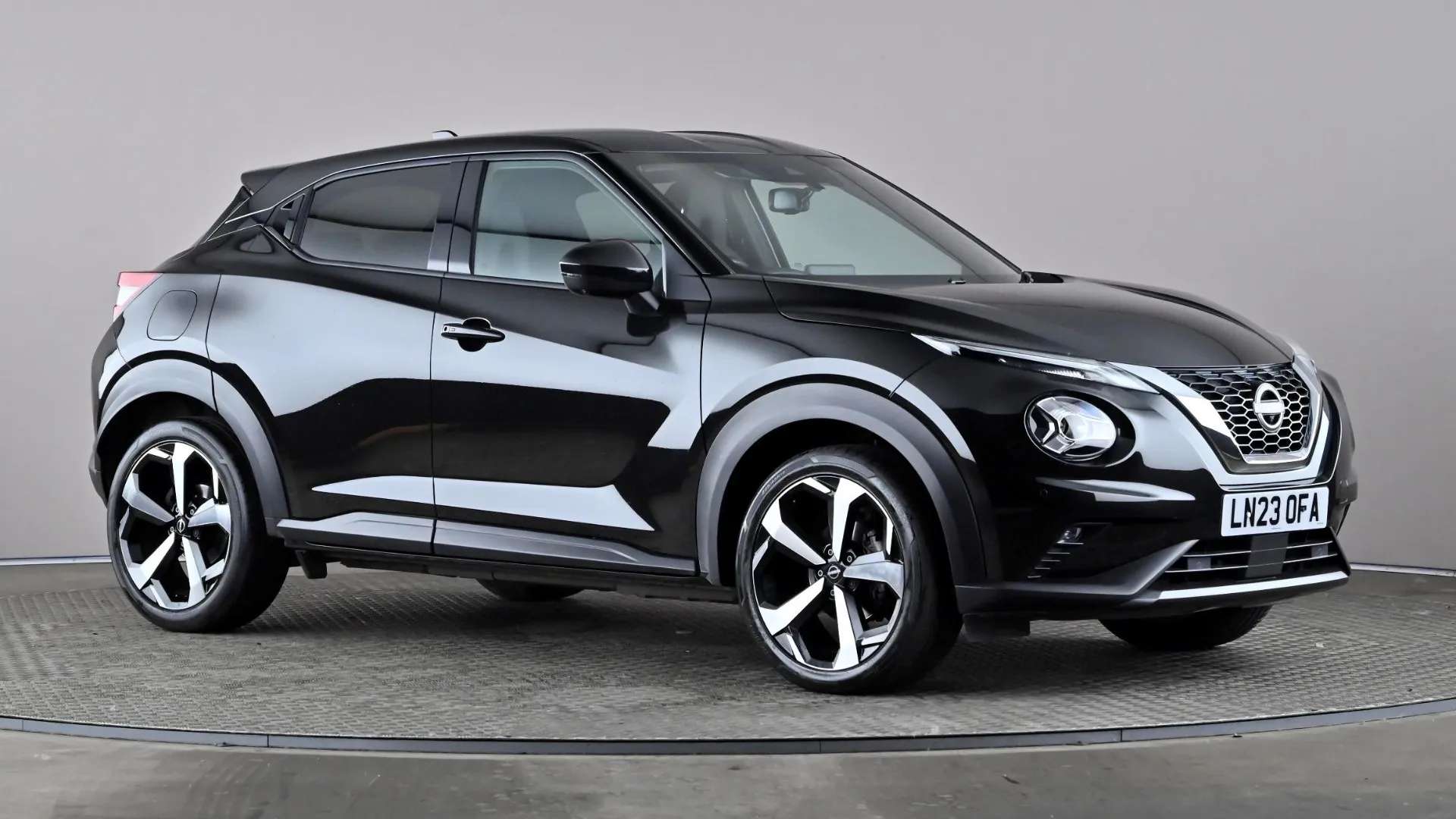 A 2023 NISSAN JUKE 1.0 DiG-T 114 Tekna DCT A 2023 NISSAN JUKE 1.0 DiG-T 114 Tekna DCT