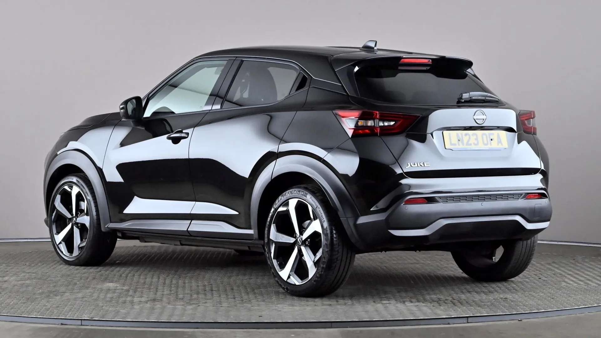 A 2023 NISSAN JUKE 1.0 DiG-T 114 Tekna DCT A 2023 NISSAN JUKE 1.0 DiG-T 114 Tekna DCT