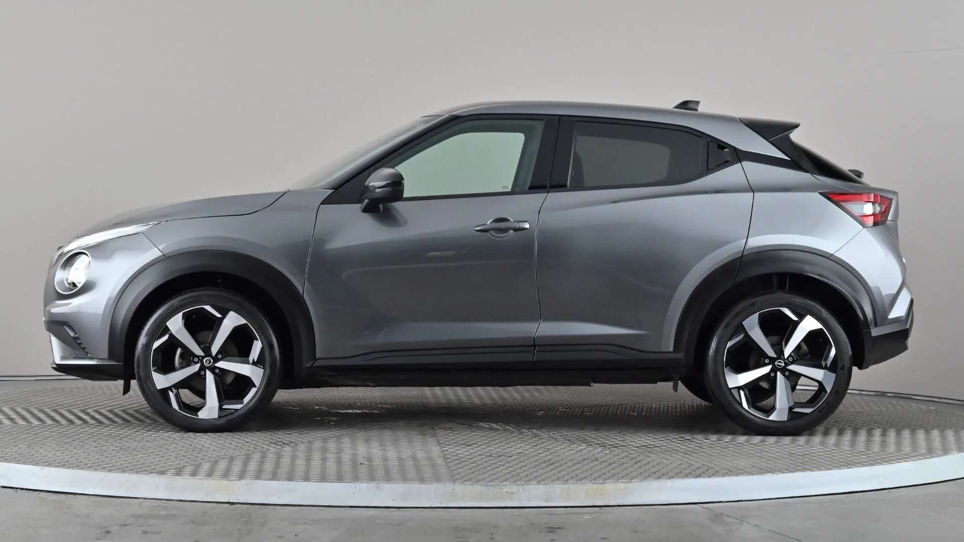 A 2023 NISSAN JUKE 1.0 DiG-T 114 Tekna DCT A 2023 NISSAN JUKE 1.0 DiG-T 114 Tekna DCT
