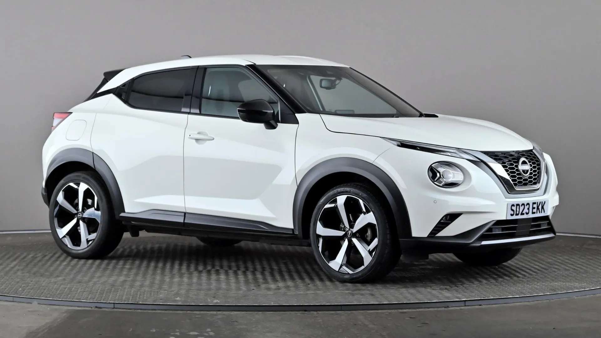 A 2023 NISSAN JUKE 1.0 DiG-T 114 Tekna DCT A 2023 NISSAN JUKE 1.0 DiG-T 114 Tekna DCT
