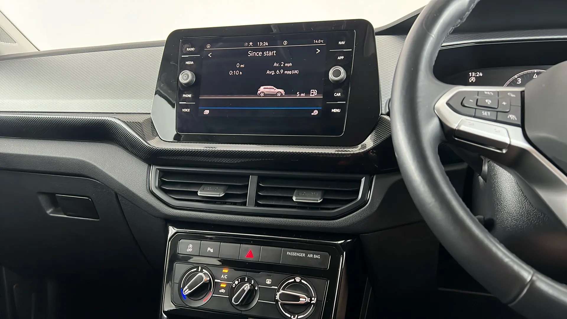 2024 VOLKSWAGEN T-CROSS 2024 VOLKSWAGEN T-CROSS