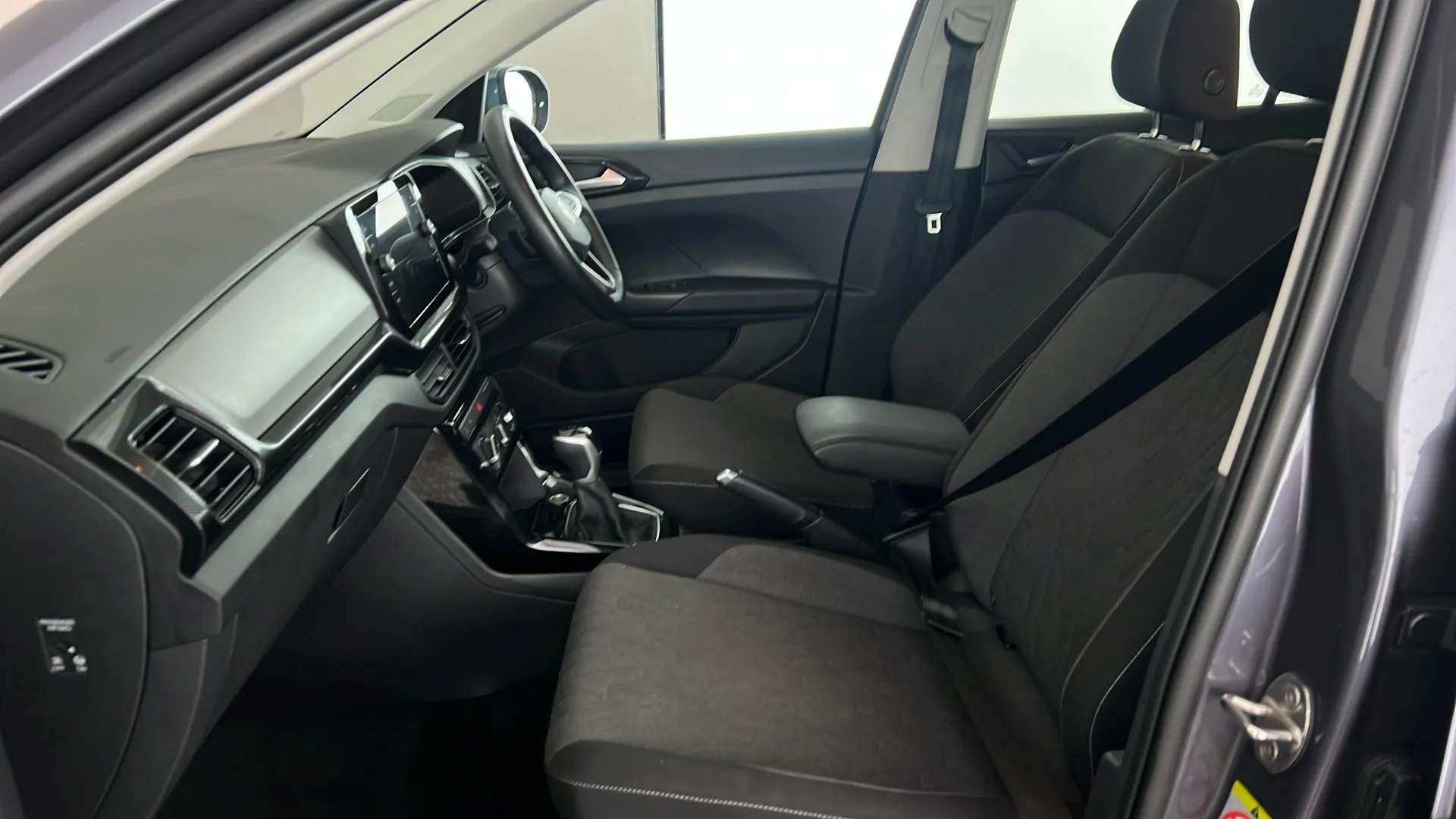 2024 VOLKSWAGEN T-CROSS 2024 VOLKSWAGEN T-CROSS