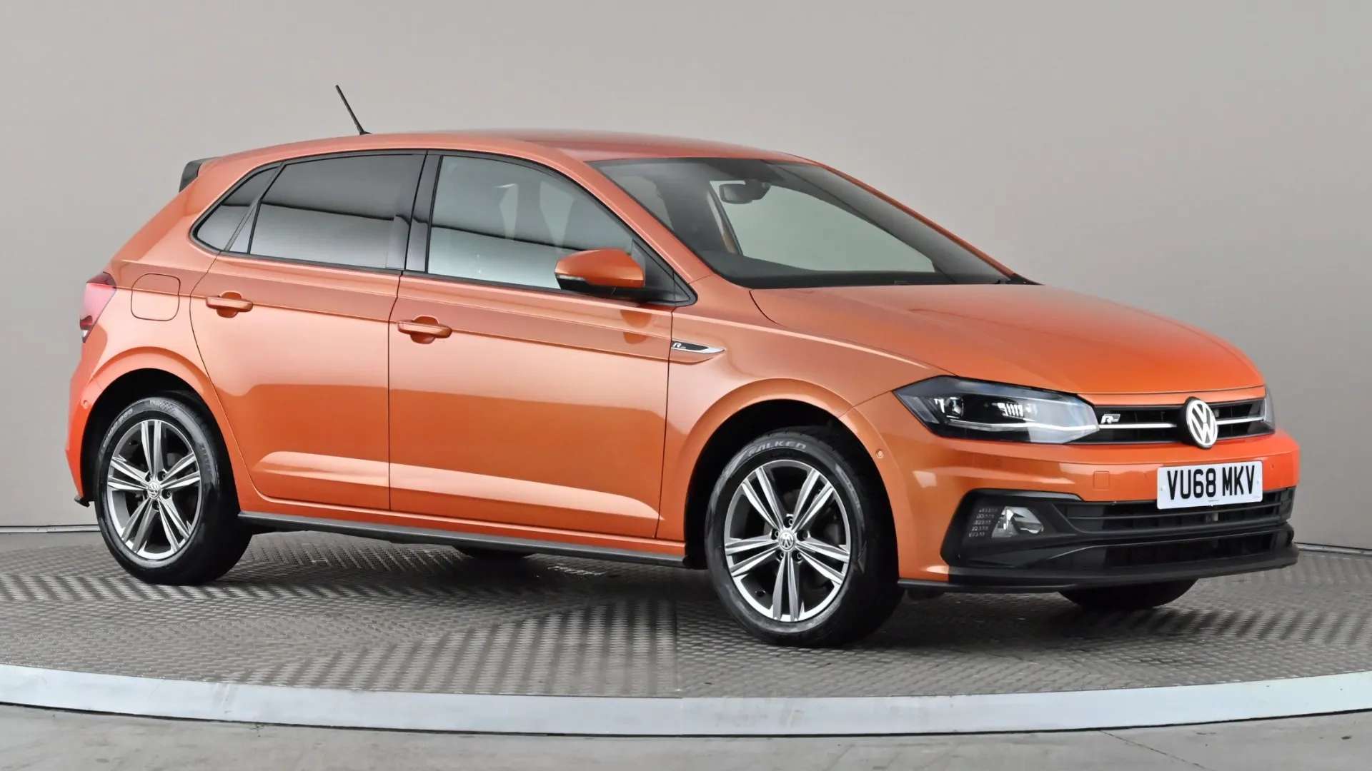 A 2018 VOLKSWAGEN POLO 1.0 TSI 115 R-Line DSG A 2018 VOLKSWAGEN POLO 1.0 TSI 115 R-Line DSG