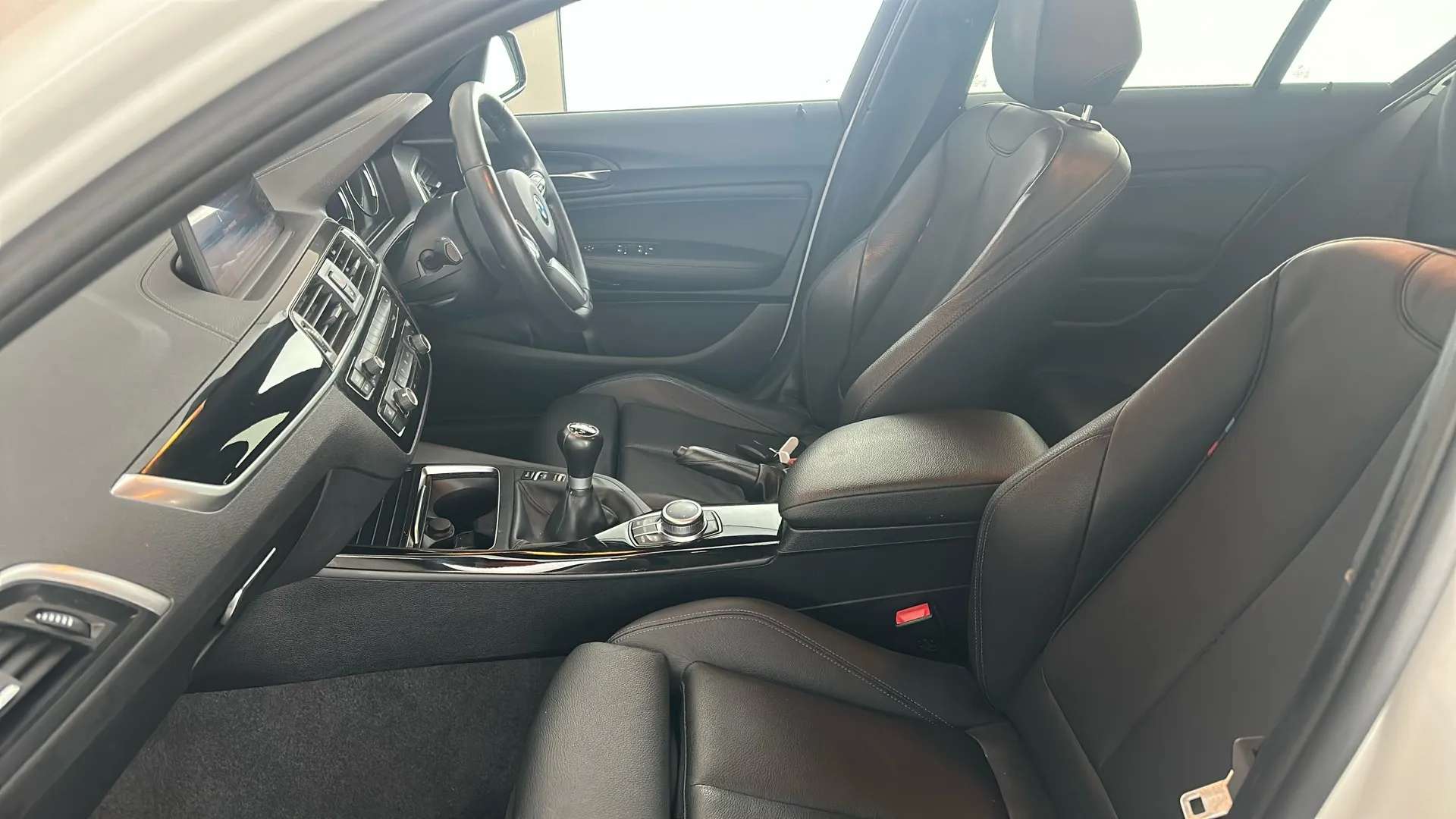 2019 BMW 1 SERIES 2019 BMW 1 SERIES