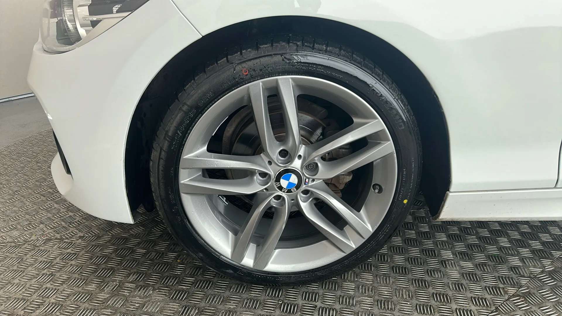 2019 BMW 1 SERIES 2019 BMW 1 SERIES