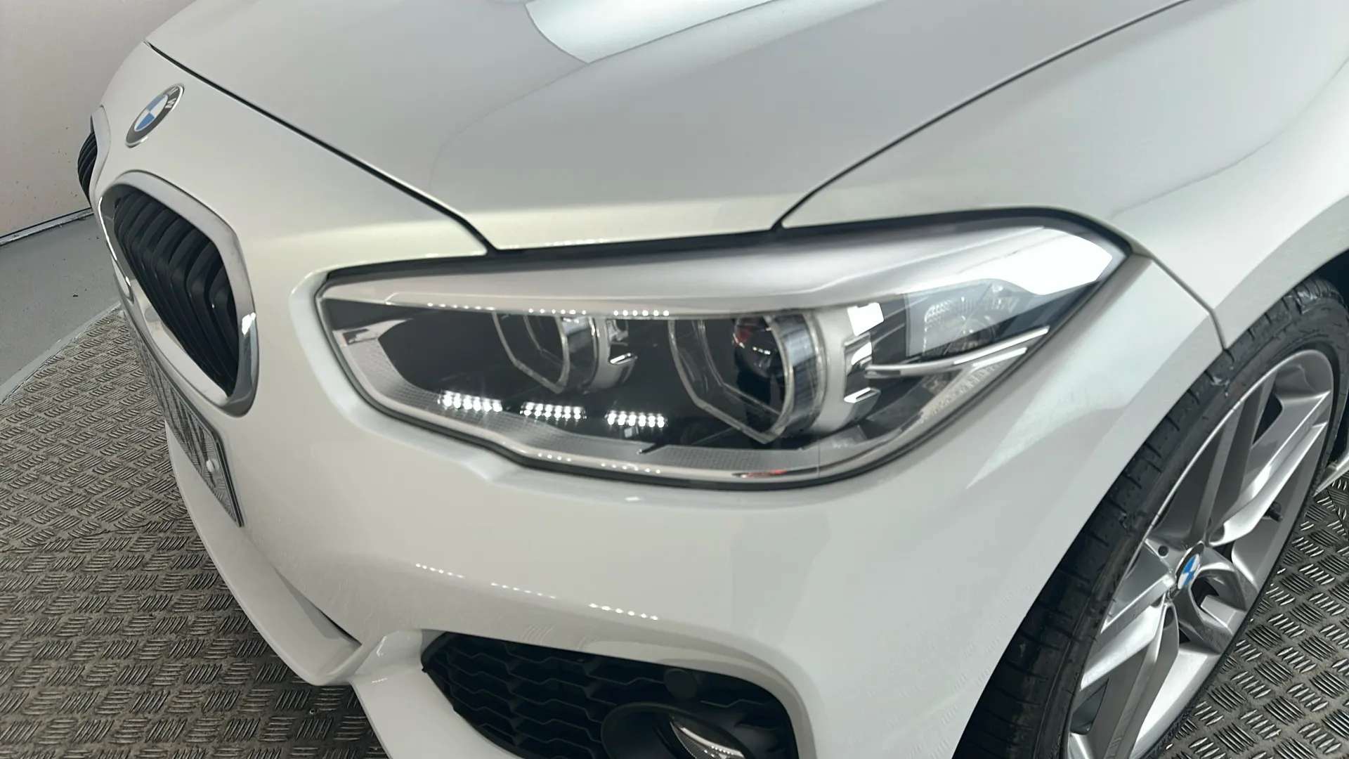 2019 BMW 1 SERIES 2019 BMW 1 SERIES