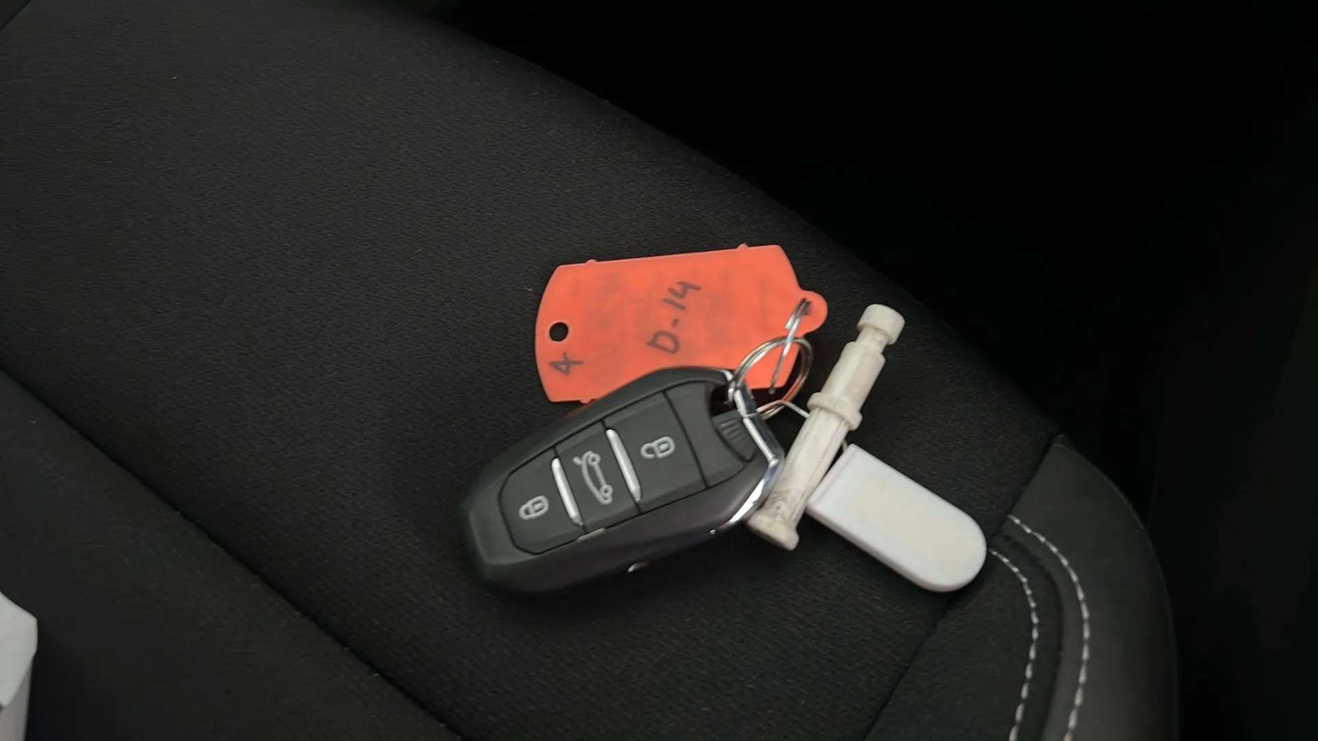 2024 JEEP AVENGER 2024 JEEP AVENGER