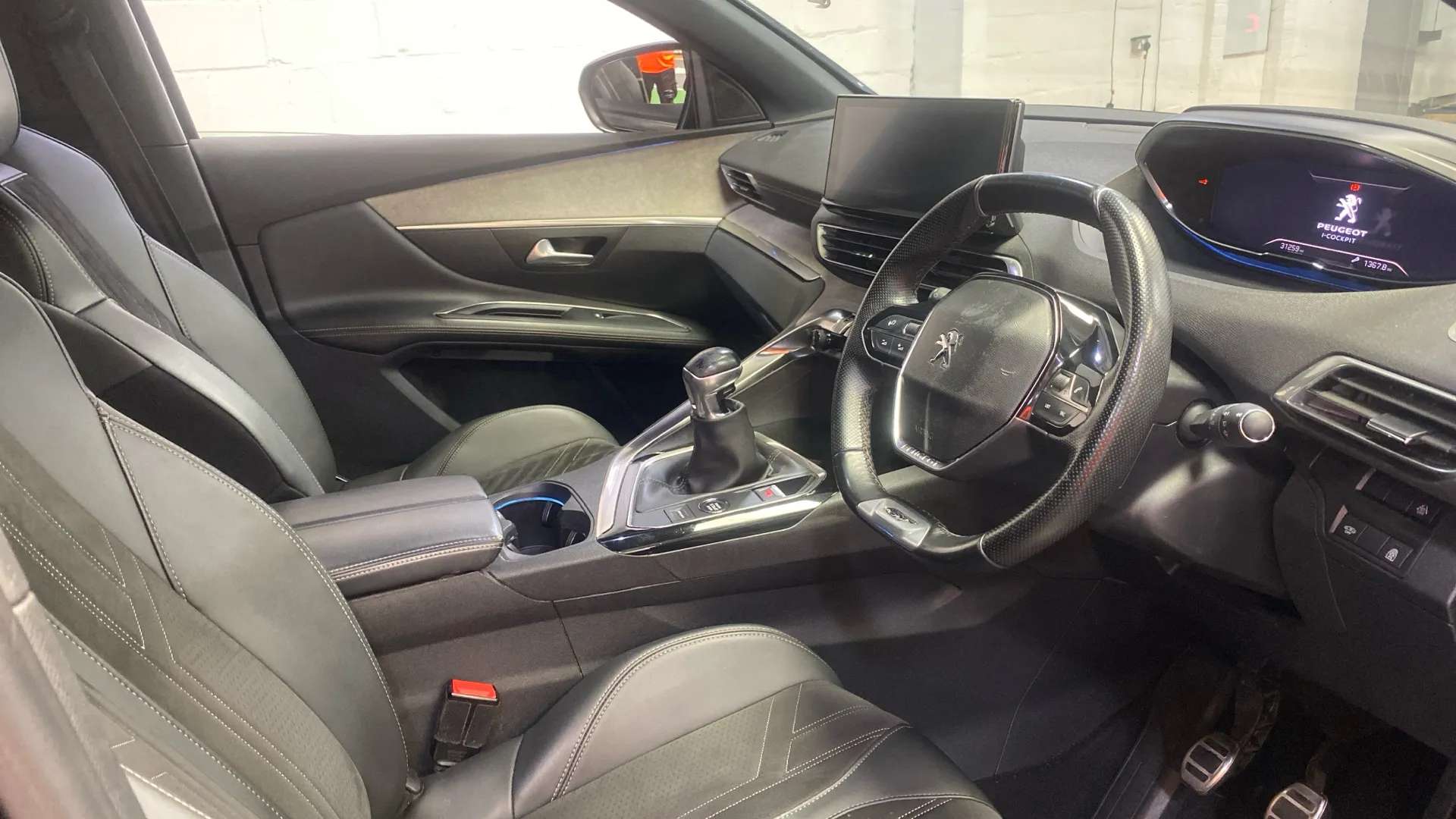 A 2021 PEUGEOT 3008 1.2 PureTech GT A 2021 PEUGEOT 3008 1.2 PureTech GT