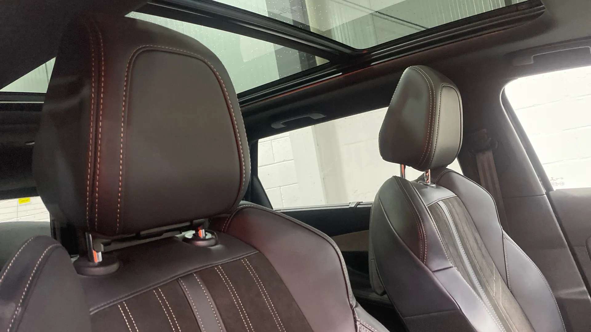 2021 PEUGEOT 5008 2021 PEUGEOT 5008