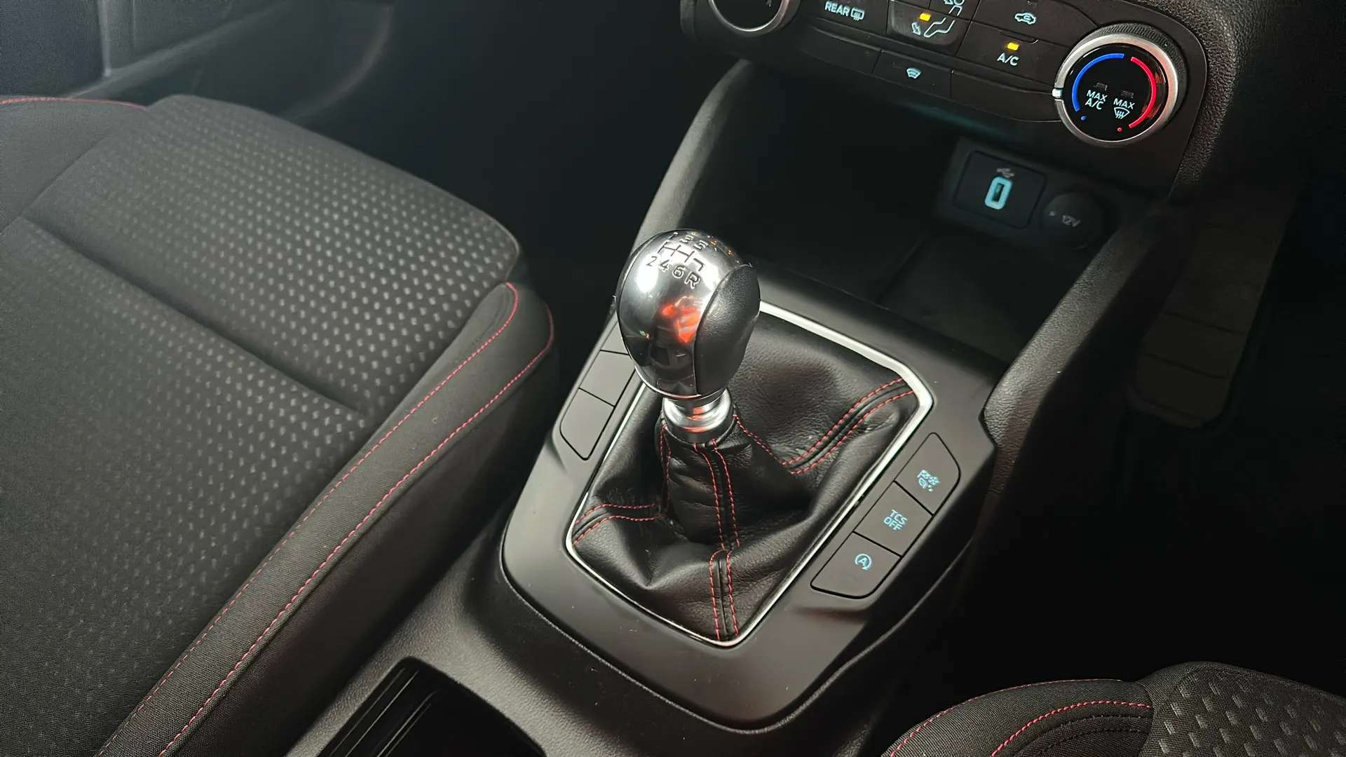 2019 FORD FOCUS 2019 FORD FOCUS