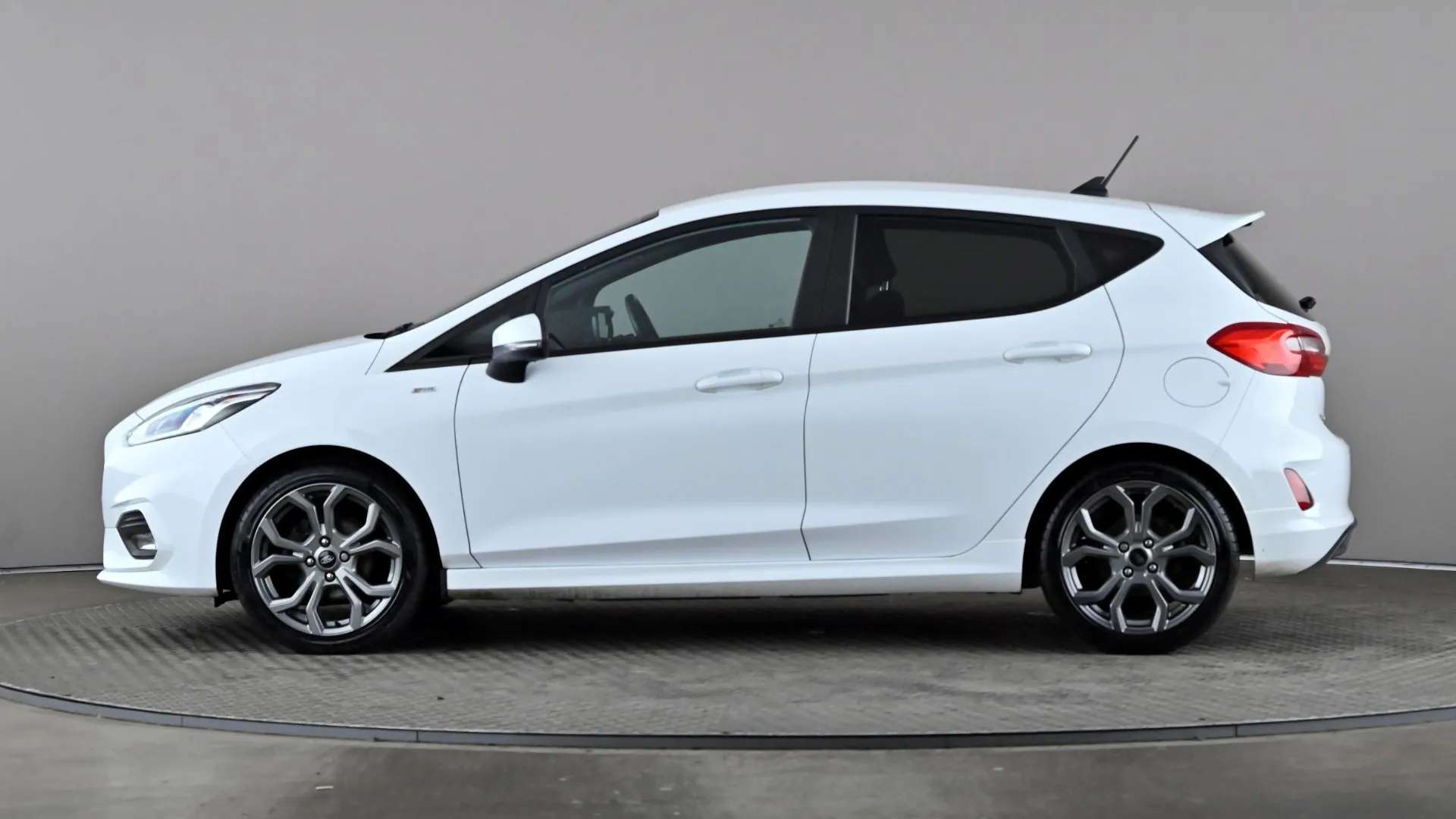 A 2019 FORD FIESTA 1.0 EcoBoost 125 ST-Line X A 2019 FORD FIESTA 1.0 EcoBoost 125 ST-Line X