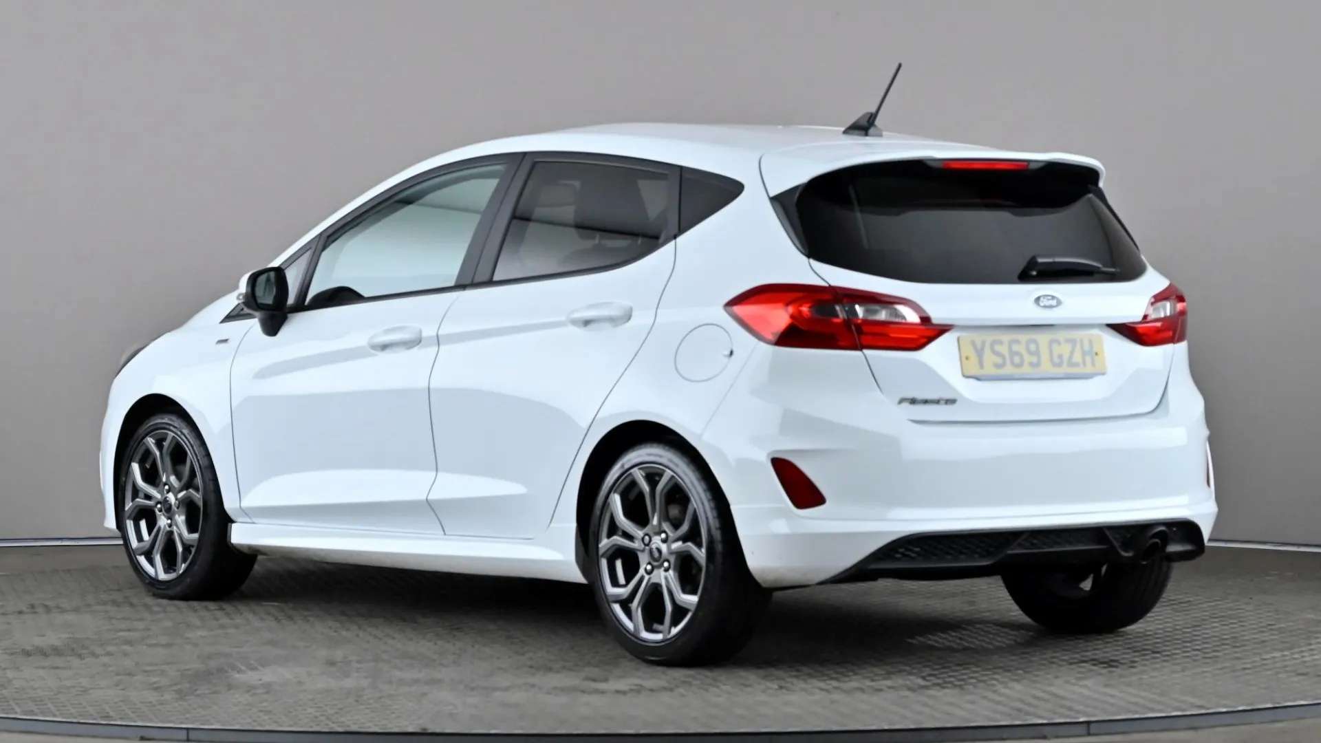 A 2019 FORD FIESTA 1.0 EcoBoost 125 ST-Line X A 2019 FORD FIESTA 1.0 EcoBoost 125 ST-Line X
