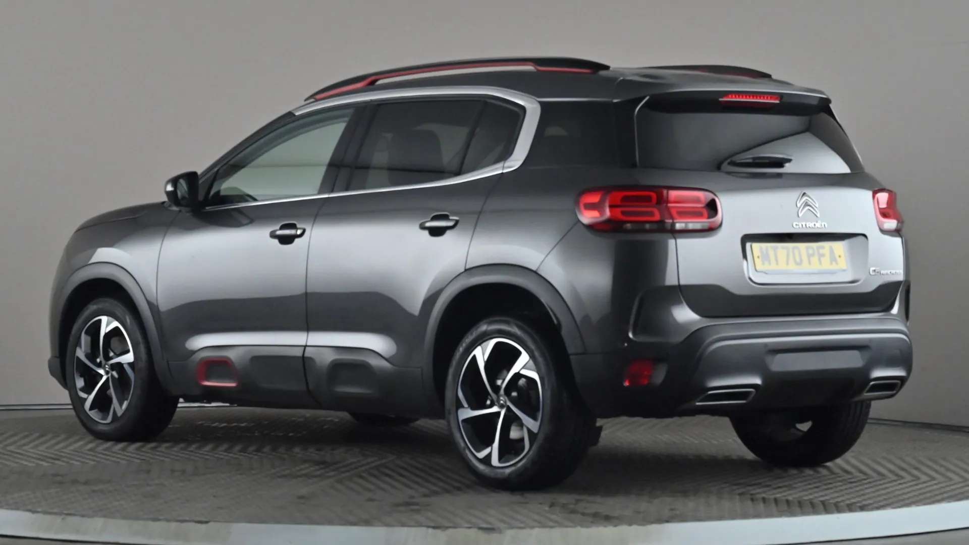 A 2020 CITROEN C5 AIRCROSS 1.5 BlueHDi 130 Flair EAT8 A 2020 CITROEN C5 AIRCROSS 1.5 BlueHDi 130 Flair EAT8