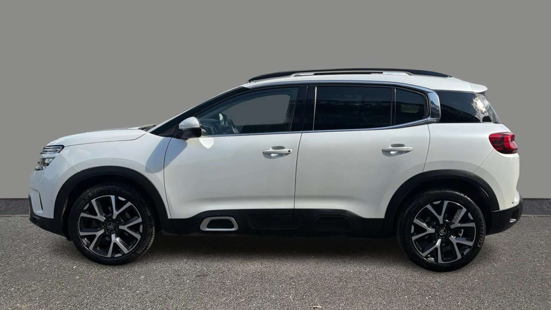 A 2020 CITROEN C5 AIRCROSS 1.2 PureTech 130 Flair Plus A 2020 CITROEN C5 AIRCROSS 1.2 PureTech 130 Flair Plus