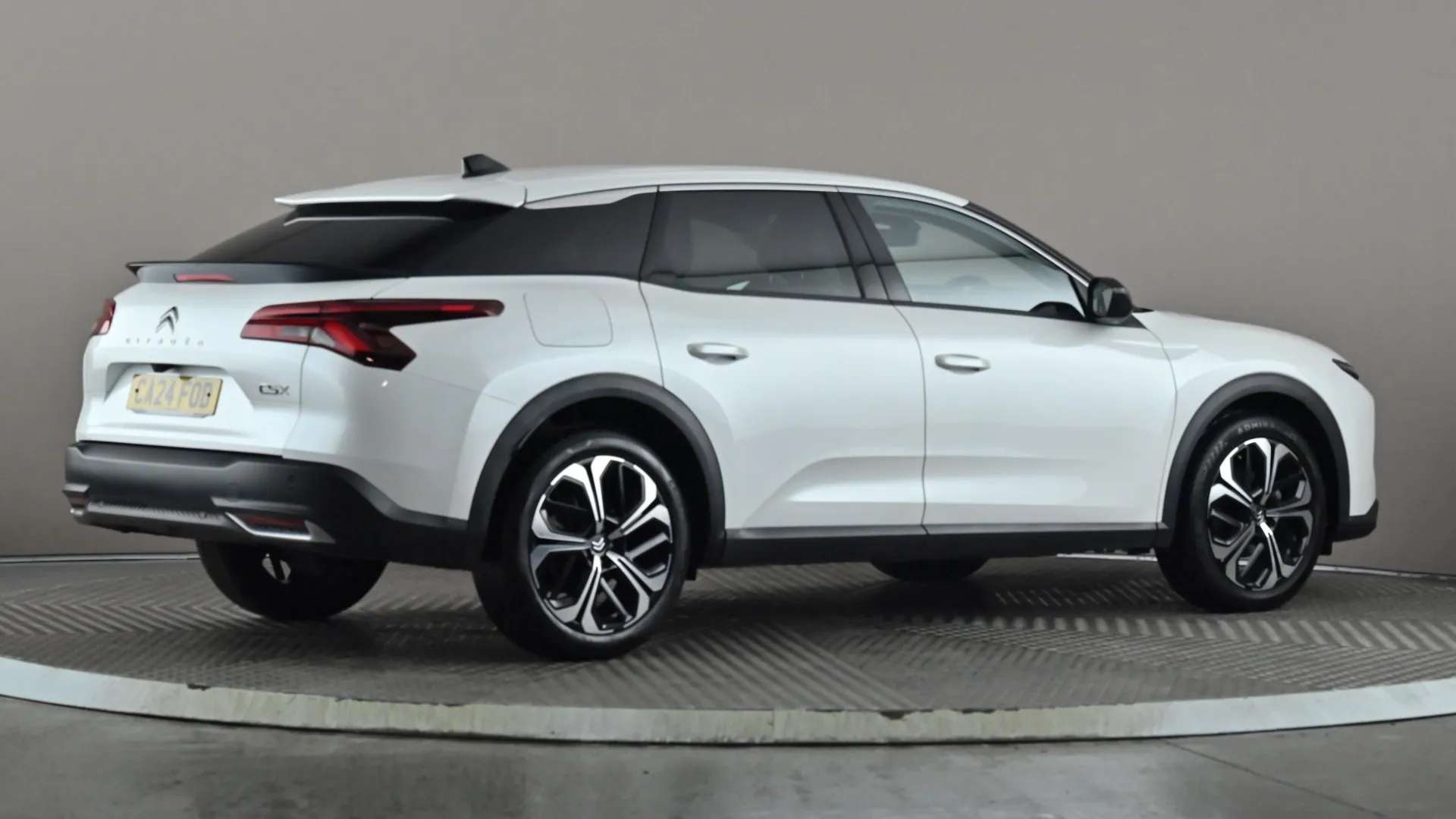 2024 CITROEN C5 X 2024 CITROEN C5 X