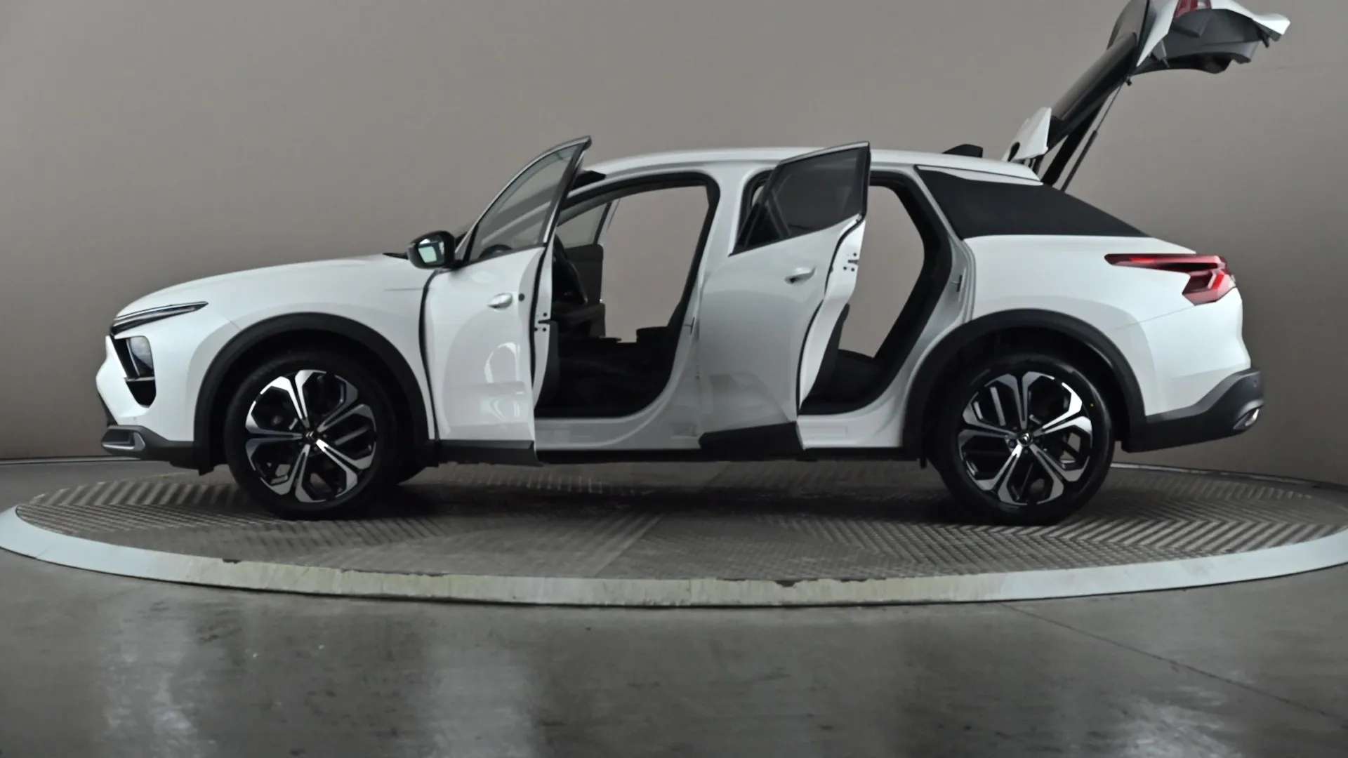 2024 CITROEN C5 X 2024 CITROEN C5 X