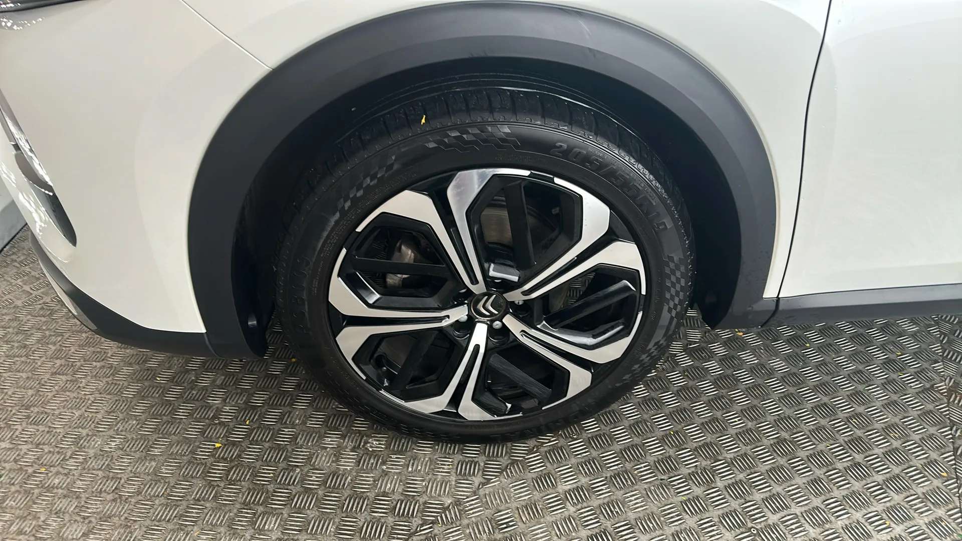 2024 CITROEN C5 X 2024 CITROEN C5 X