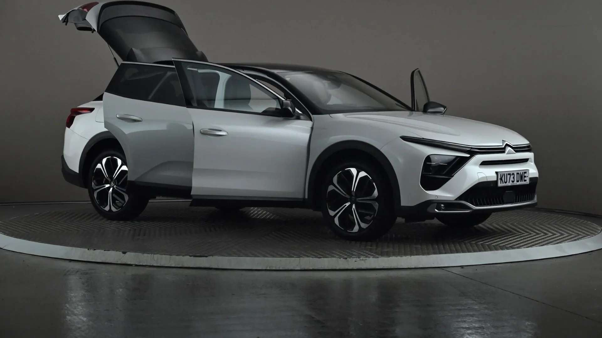 2024 CITROEN C5 X 2024 CITROEN C5 X