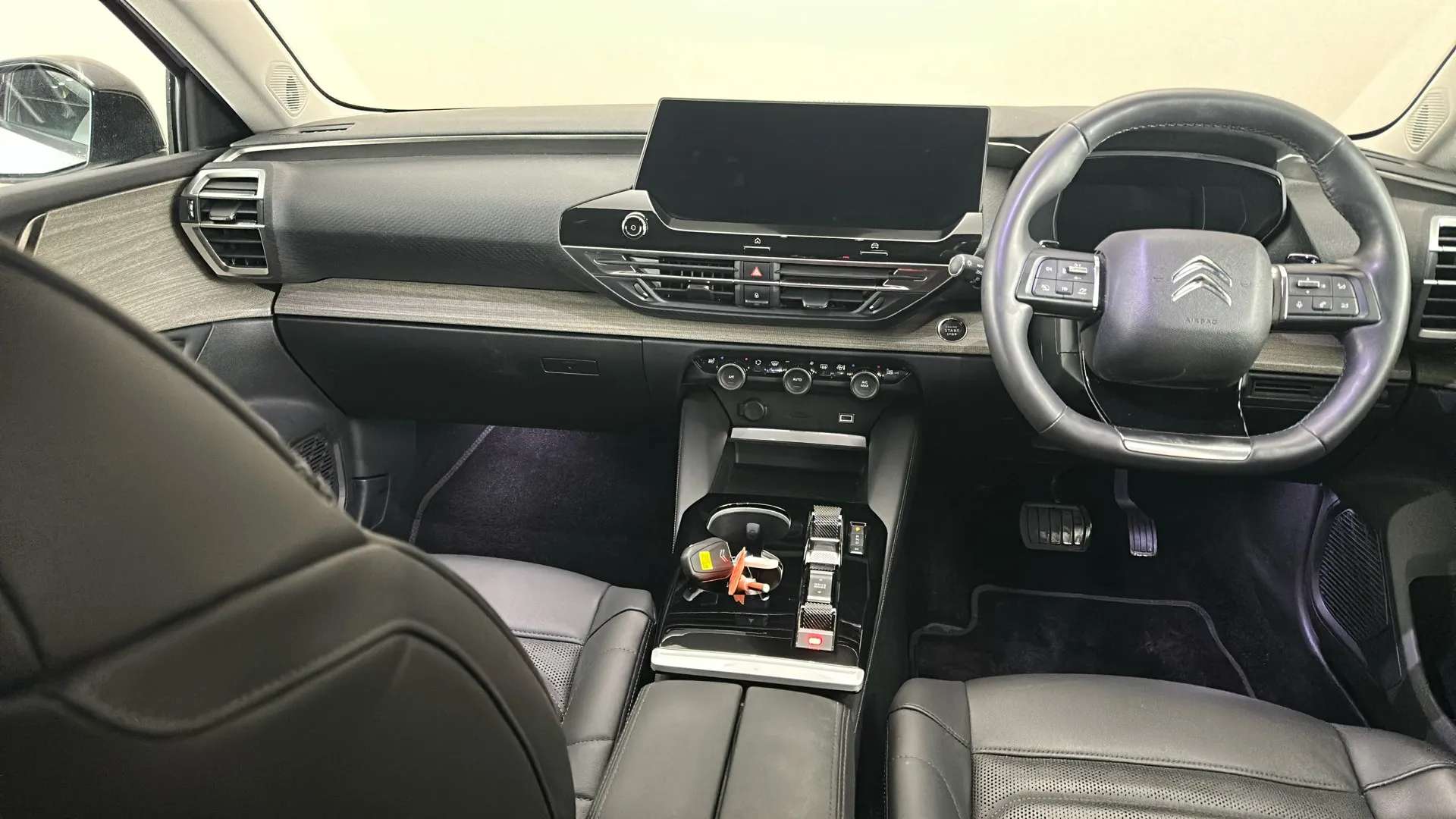 2024 CITROEN C5 X 2024 CITROEN C5 X